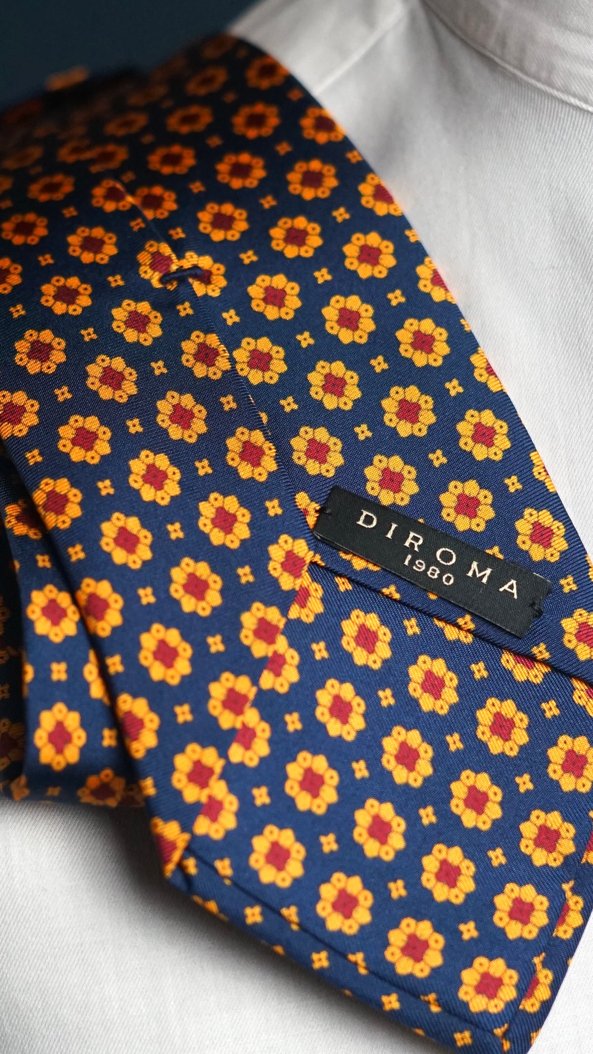 Coralla Silk Nectkie