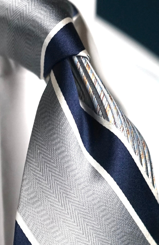 Chiara Vintage Tie