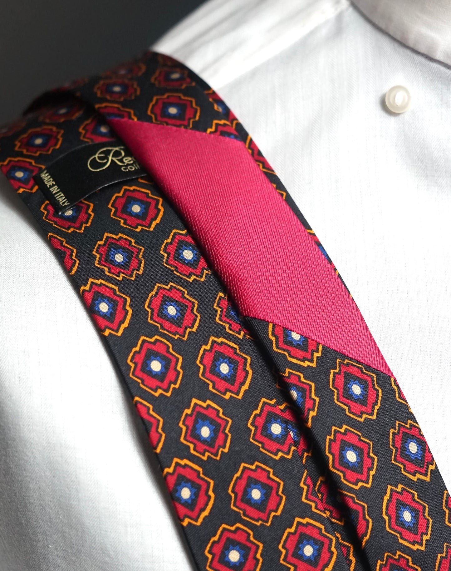 Radiosa E X T E N D E D Vintage Tie
