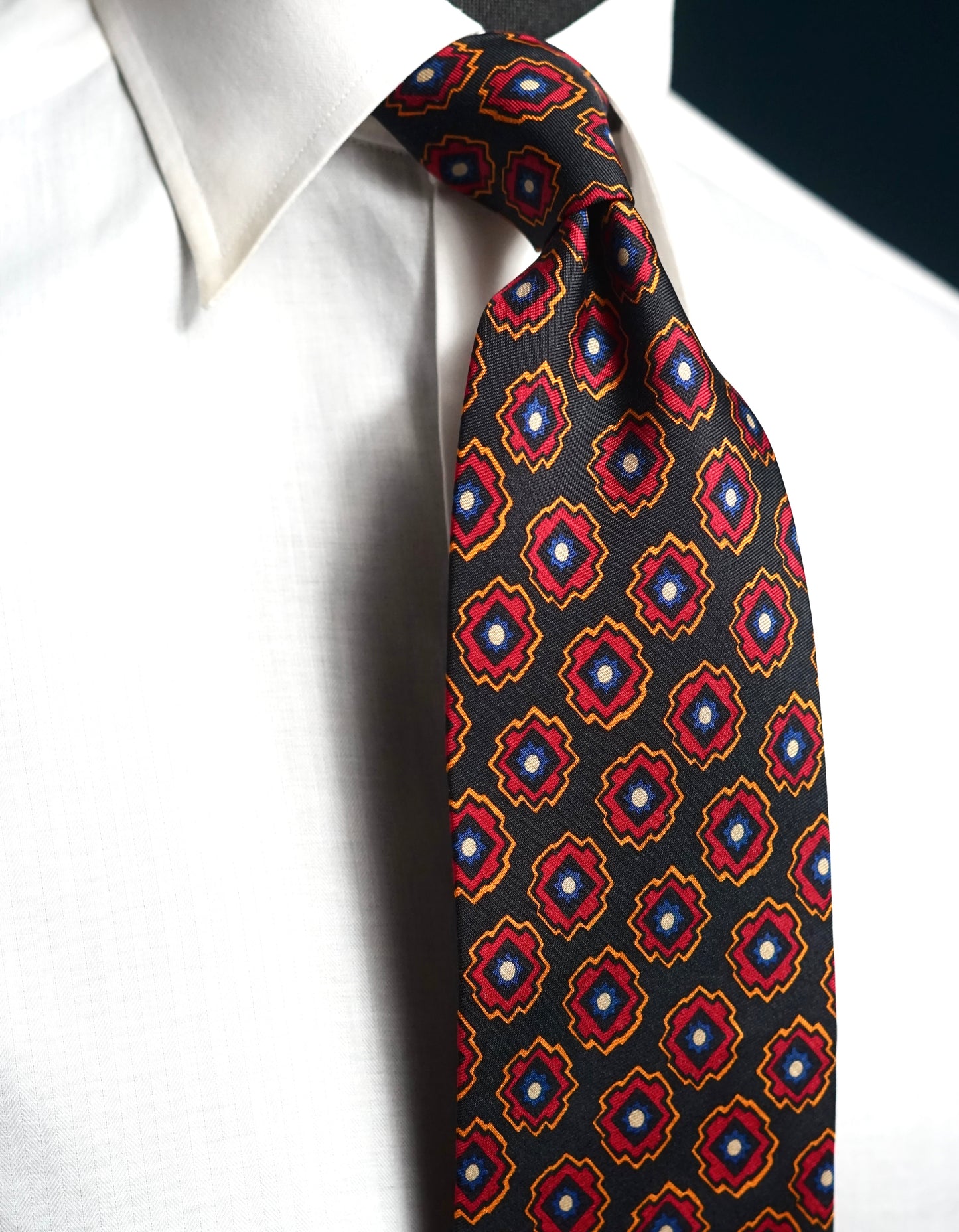 Radiosa E X T E N D E D Vintage Tie