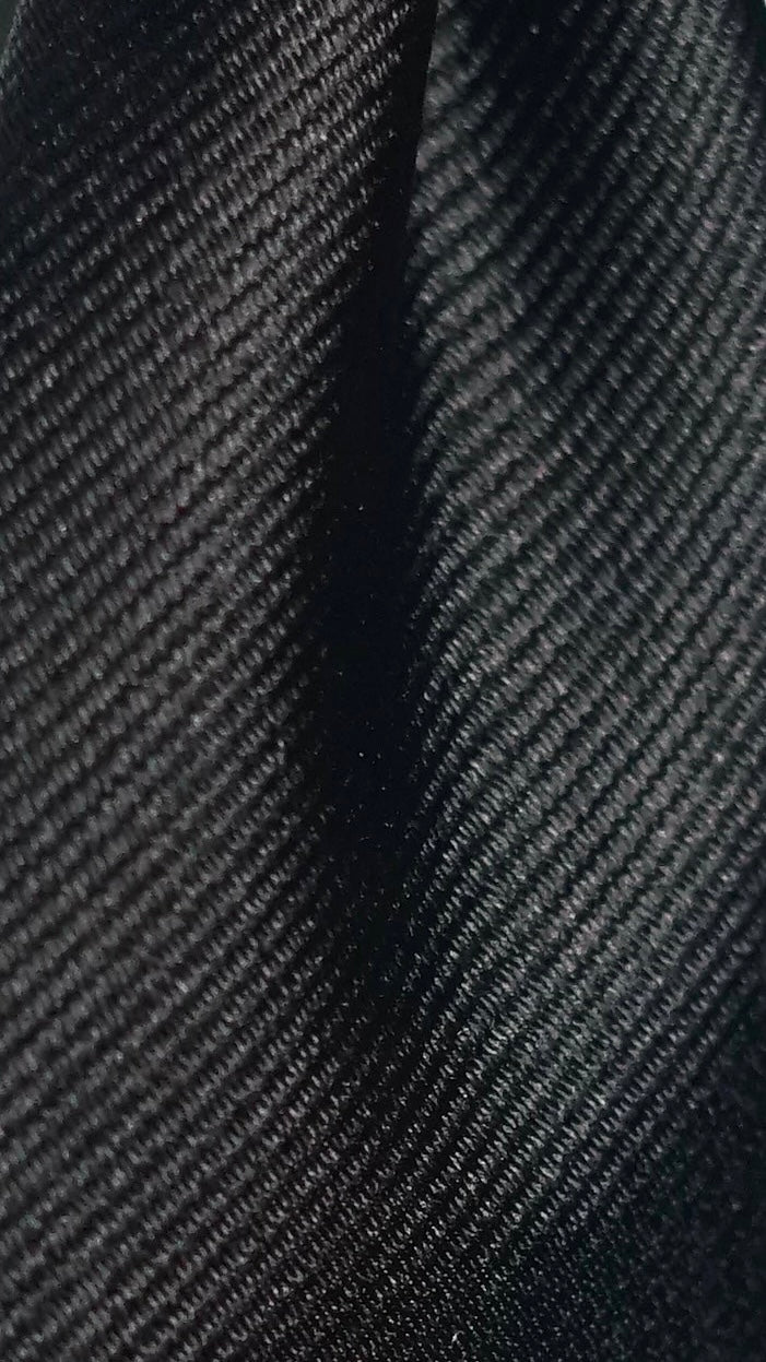 Bespoke Nera Solida Silk Necktie