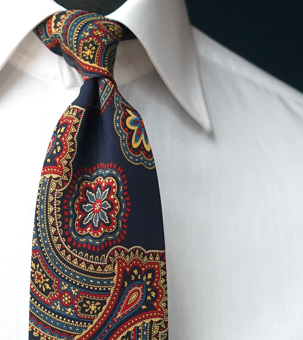 Ambra Vintage Tie