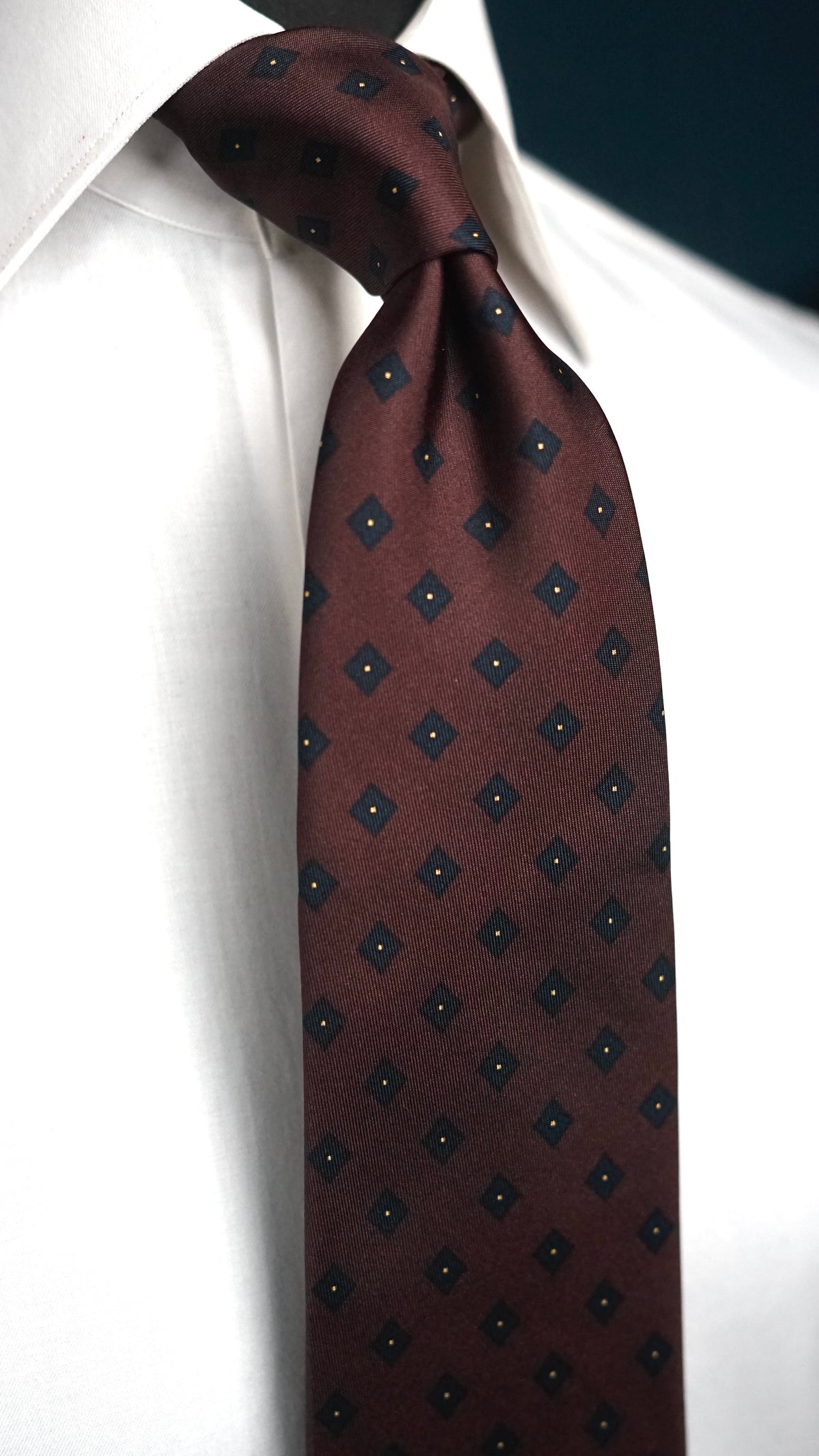 Bespoke Gregoriana Dark Silk Necktie