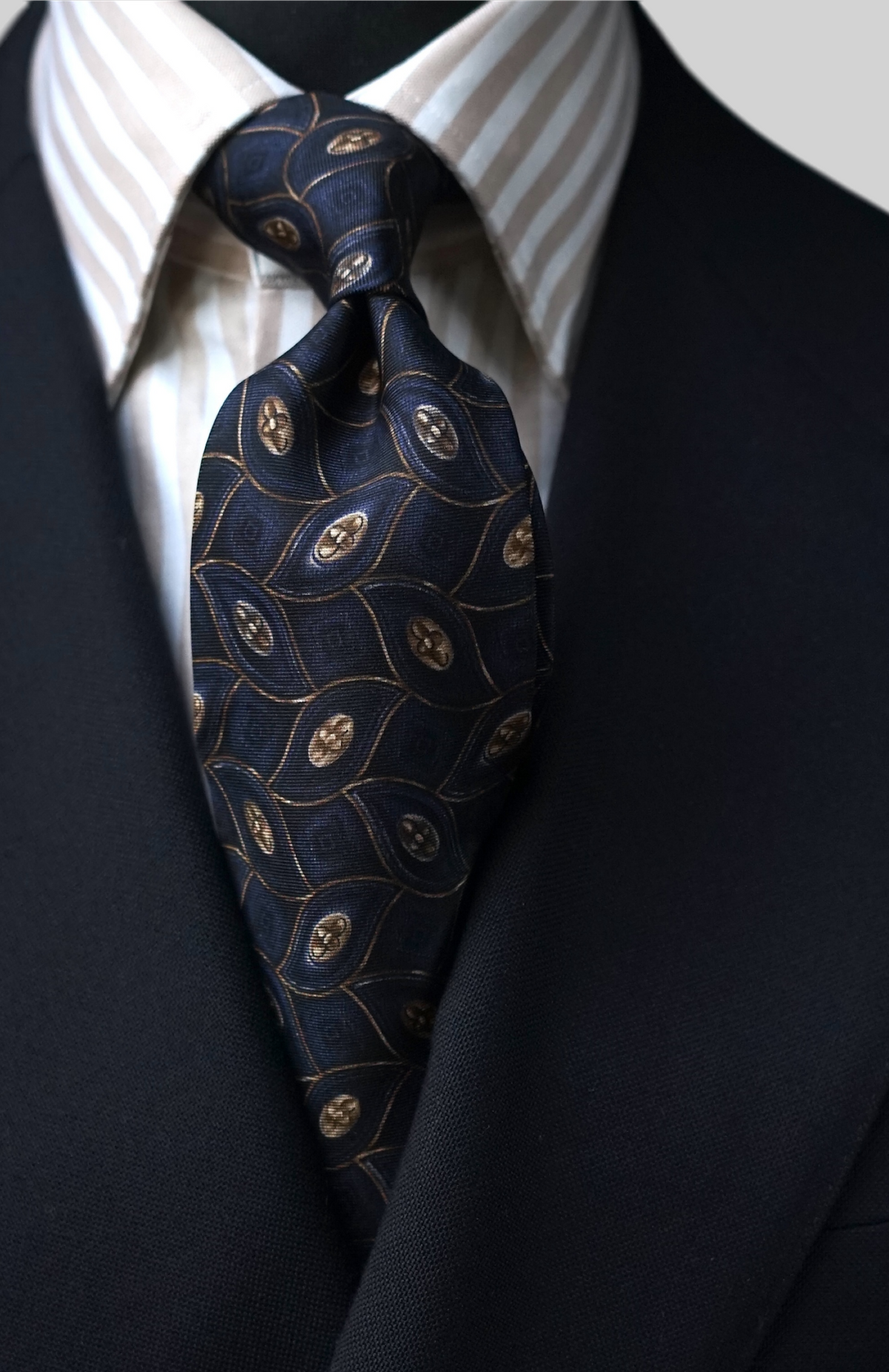 Madre Retro Tie Silk Necktie