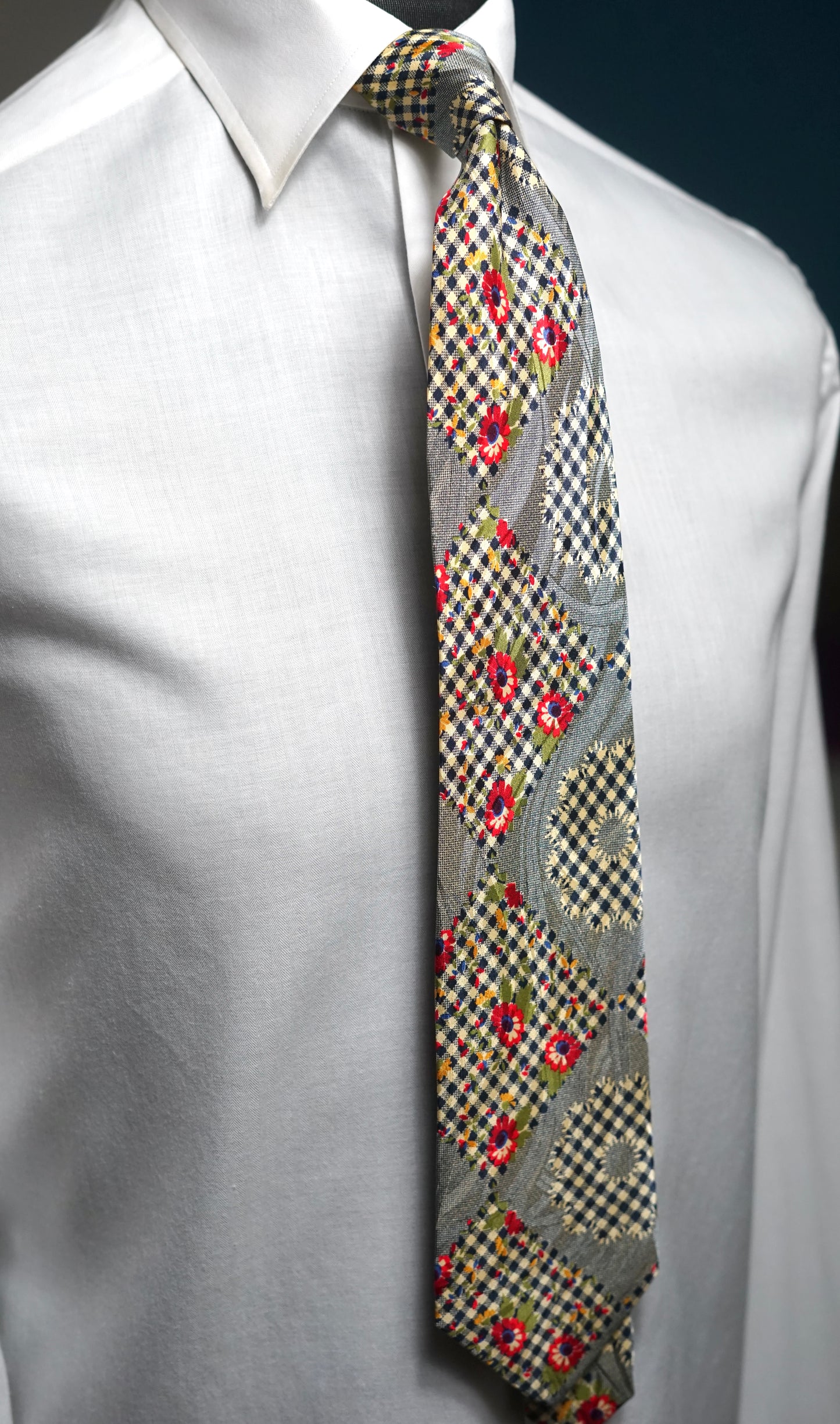 Carolina Lightweight Madder Vintage Tie
