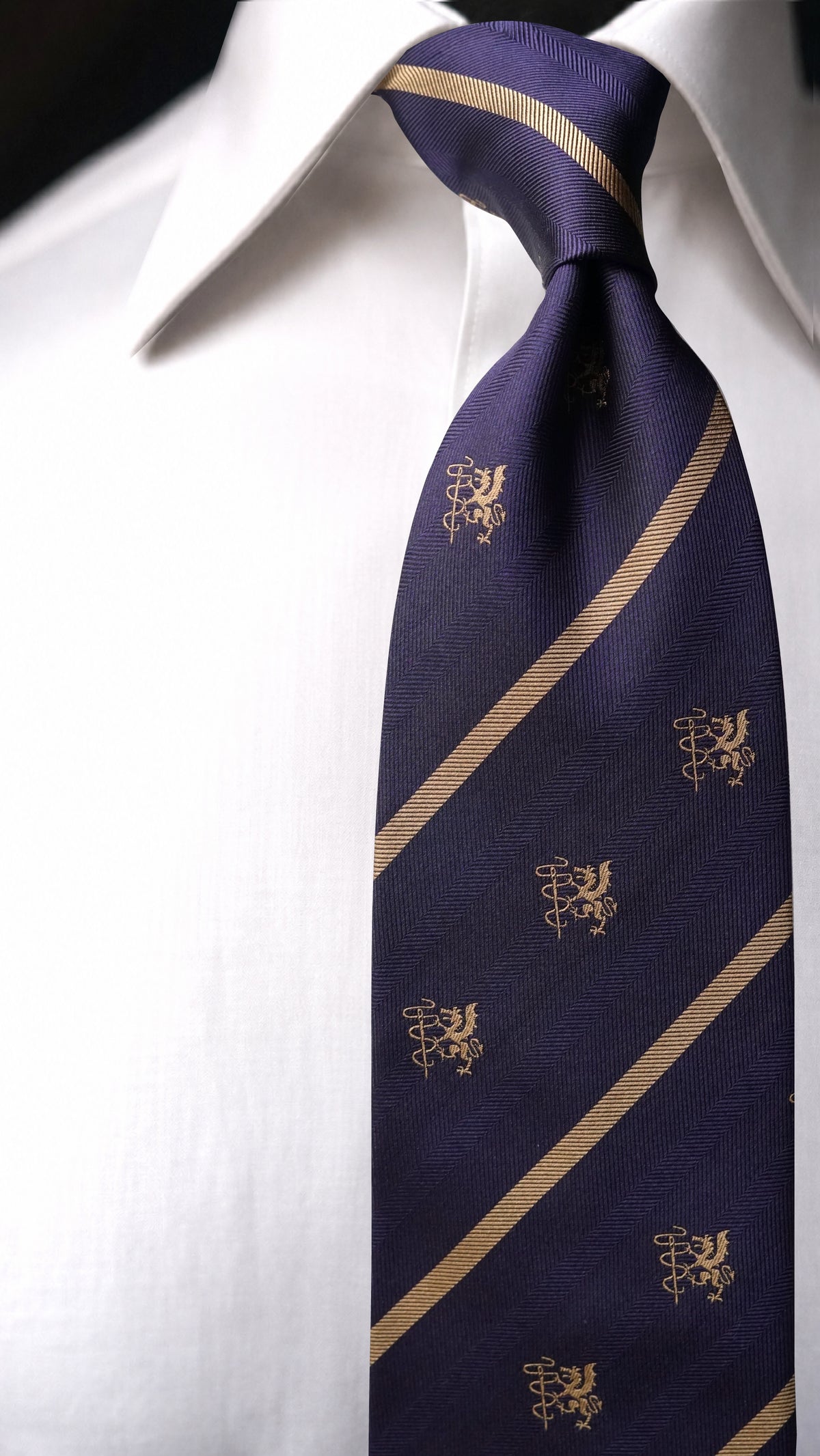 Bespoke Diroma Gold Crest Silk Necktie