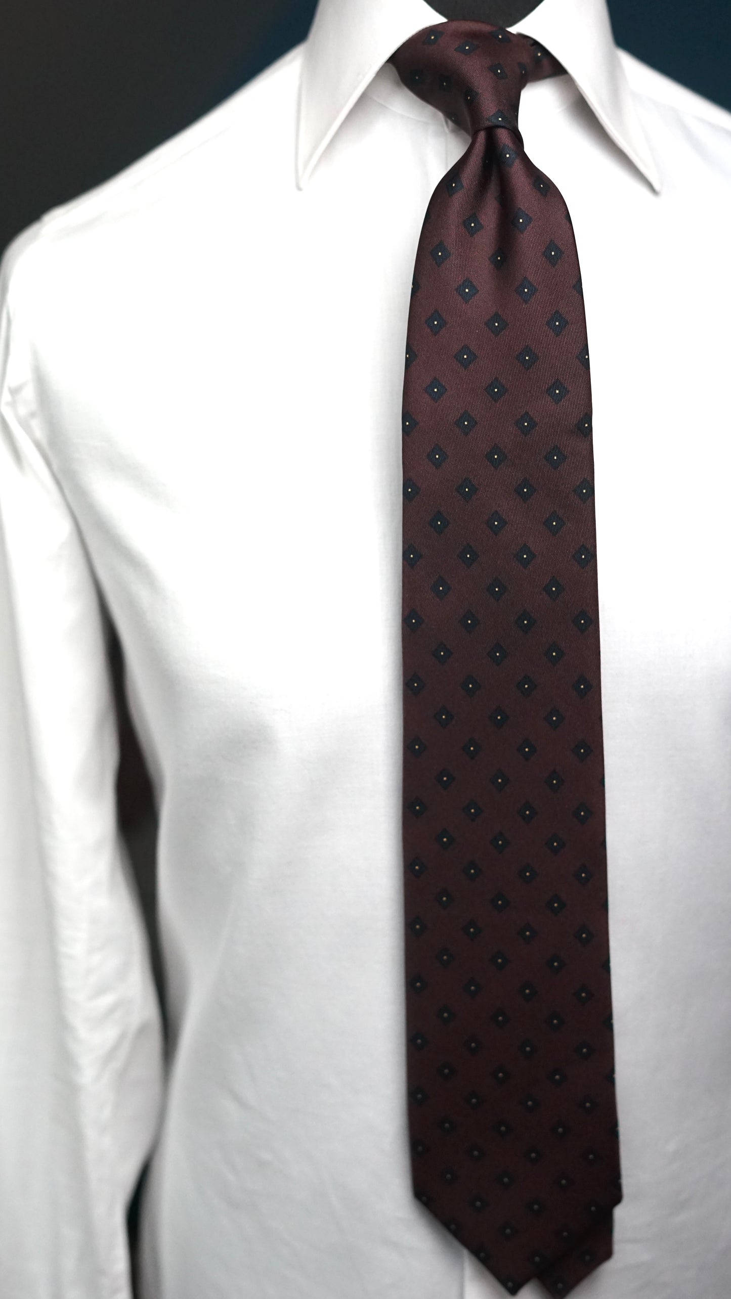 Bespoke Gregoriana Dark Silk Necktie