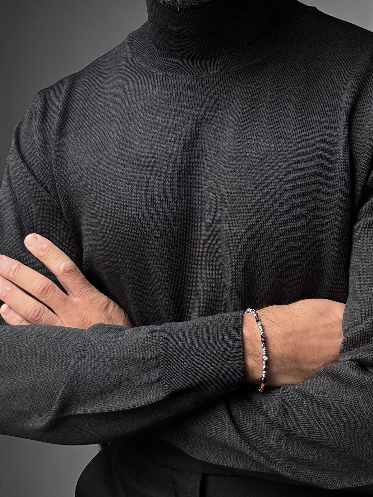 Antracite Charcoal Roll Neck