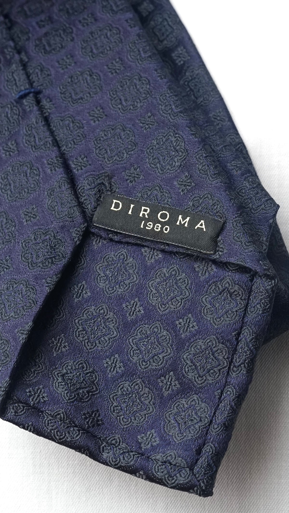 Scura Verde Silk Necktie