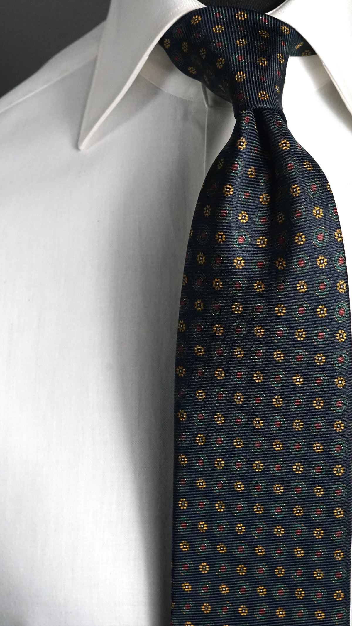 Tatiana Silk Necktie 22momi