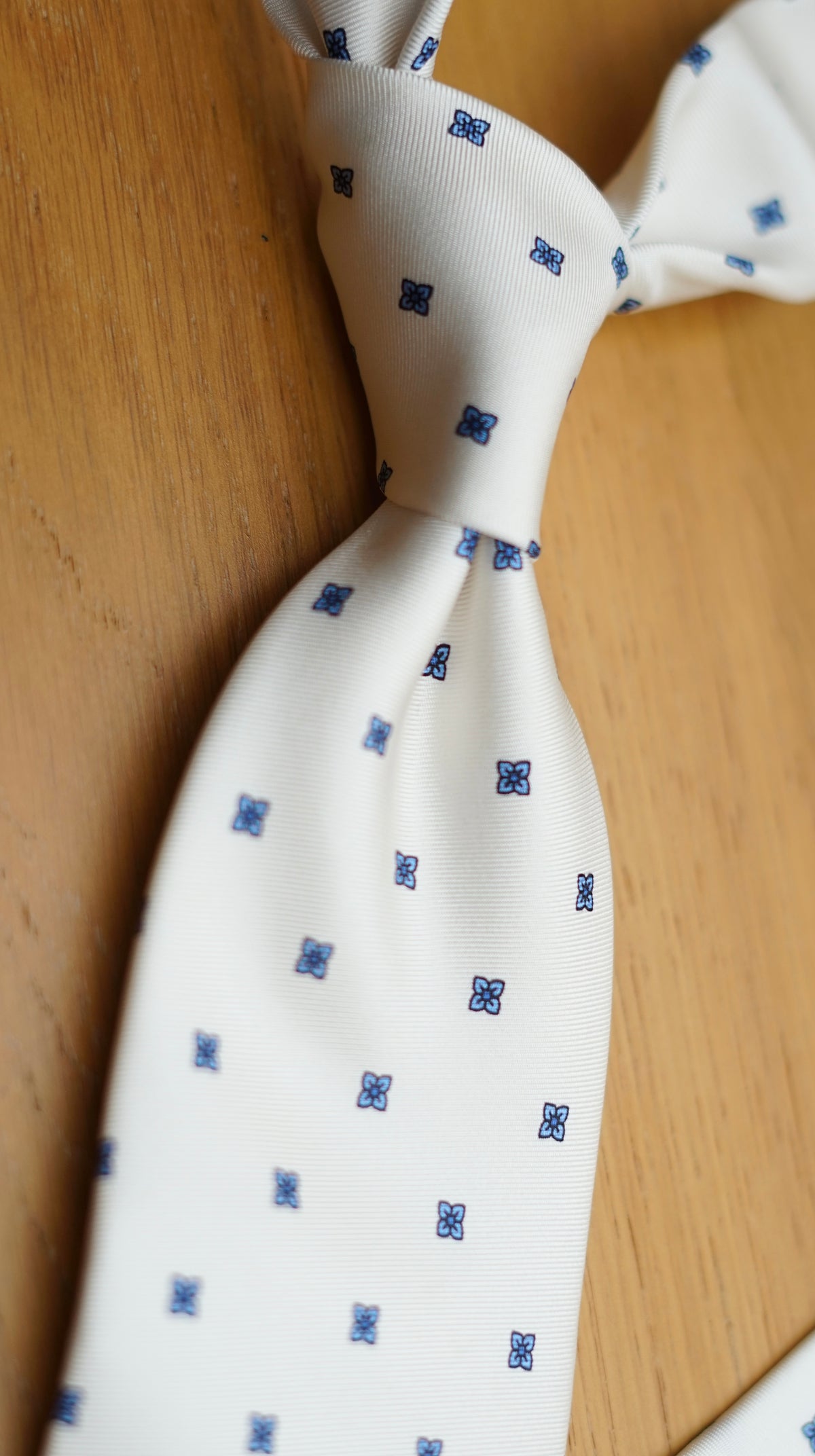 Evie Silk Necktie