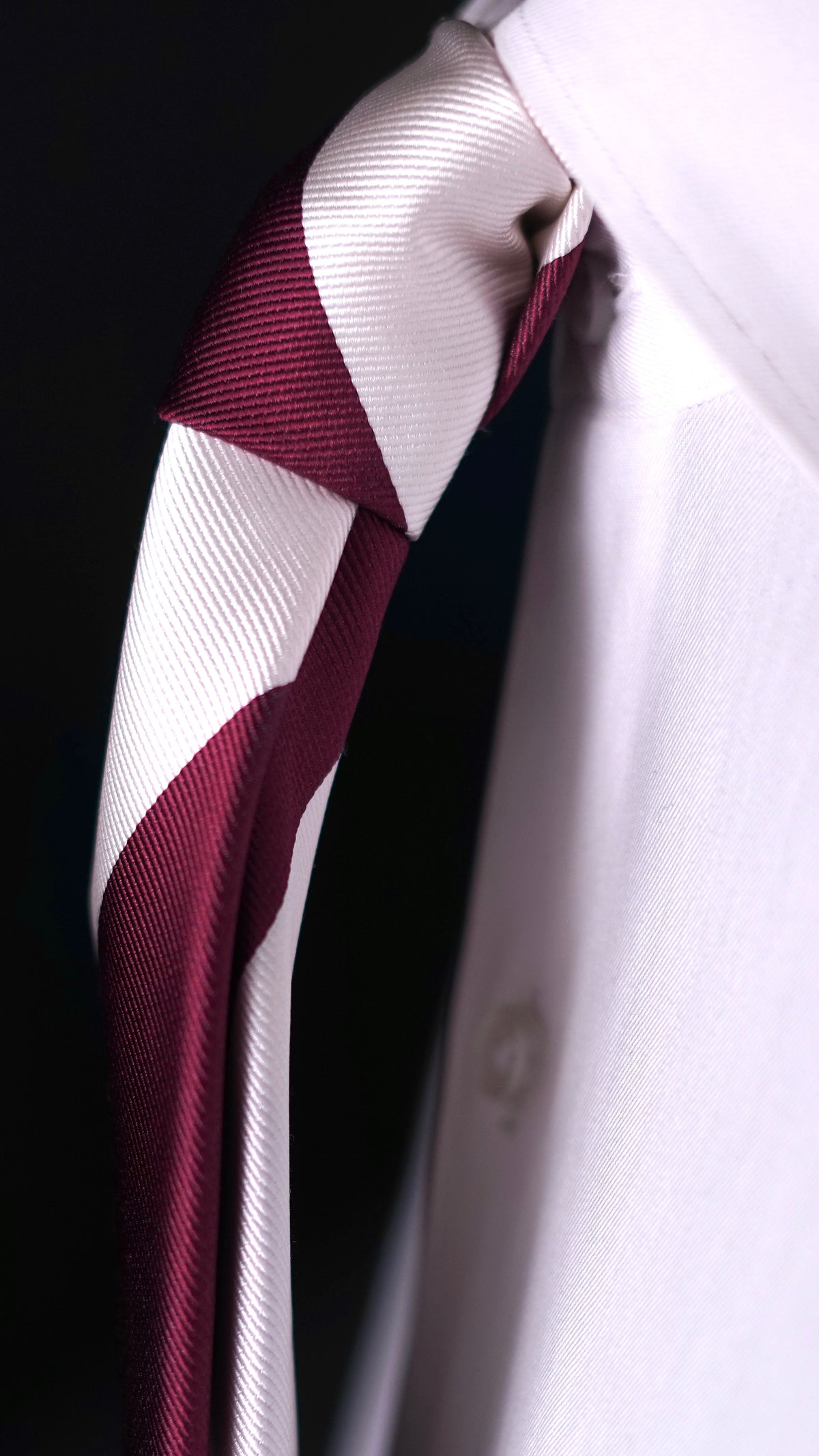 Avorio Burgundy Silk Necktie