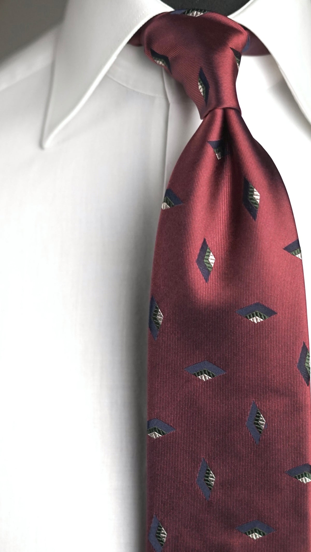 Bespoke Diomeda Rusty Silk Necktie
