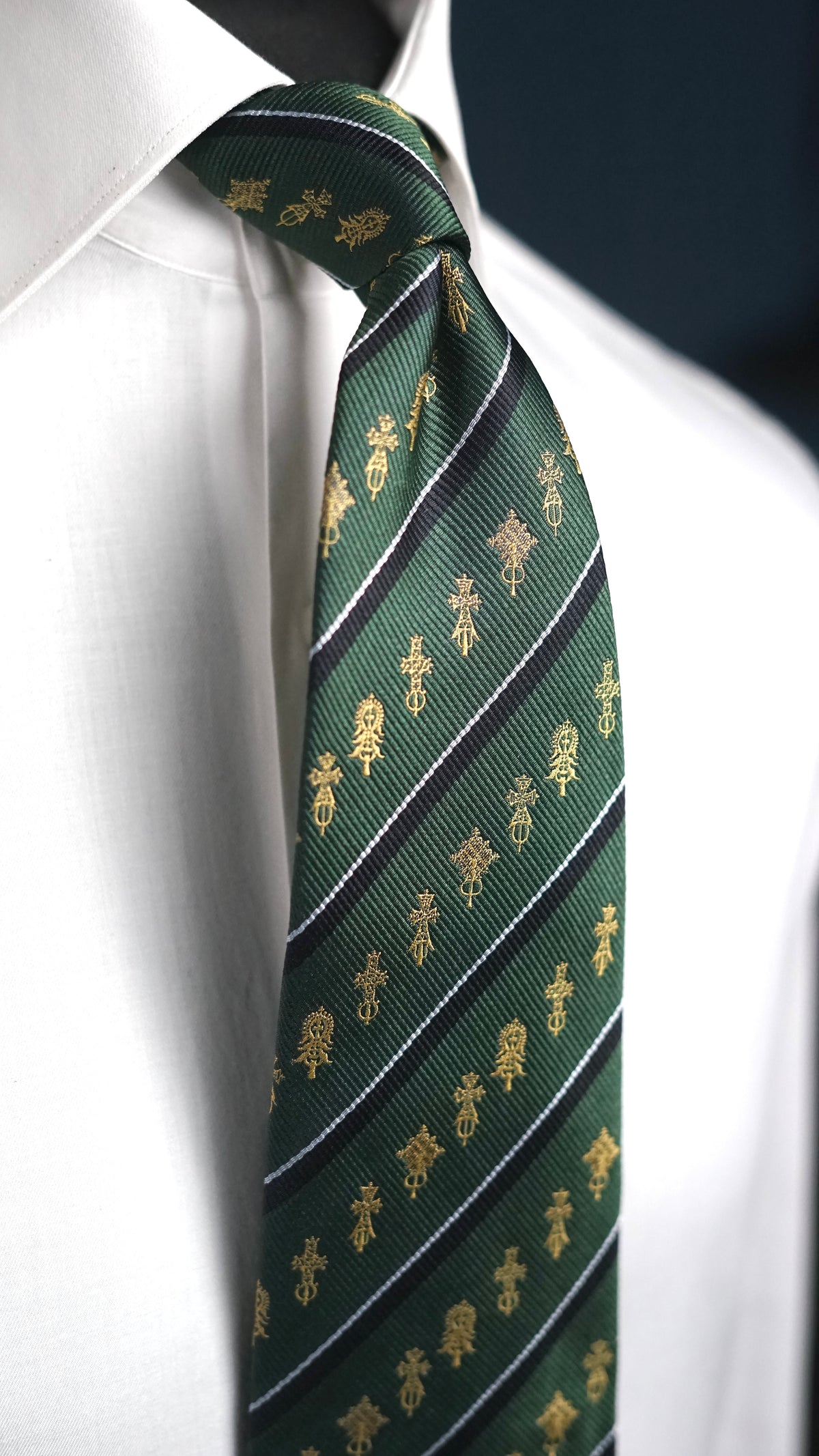 Nora Vintage Tie