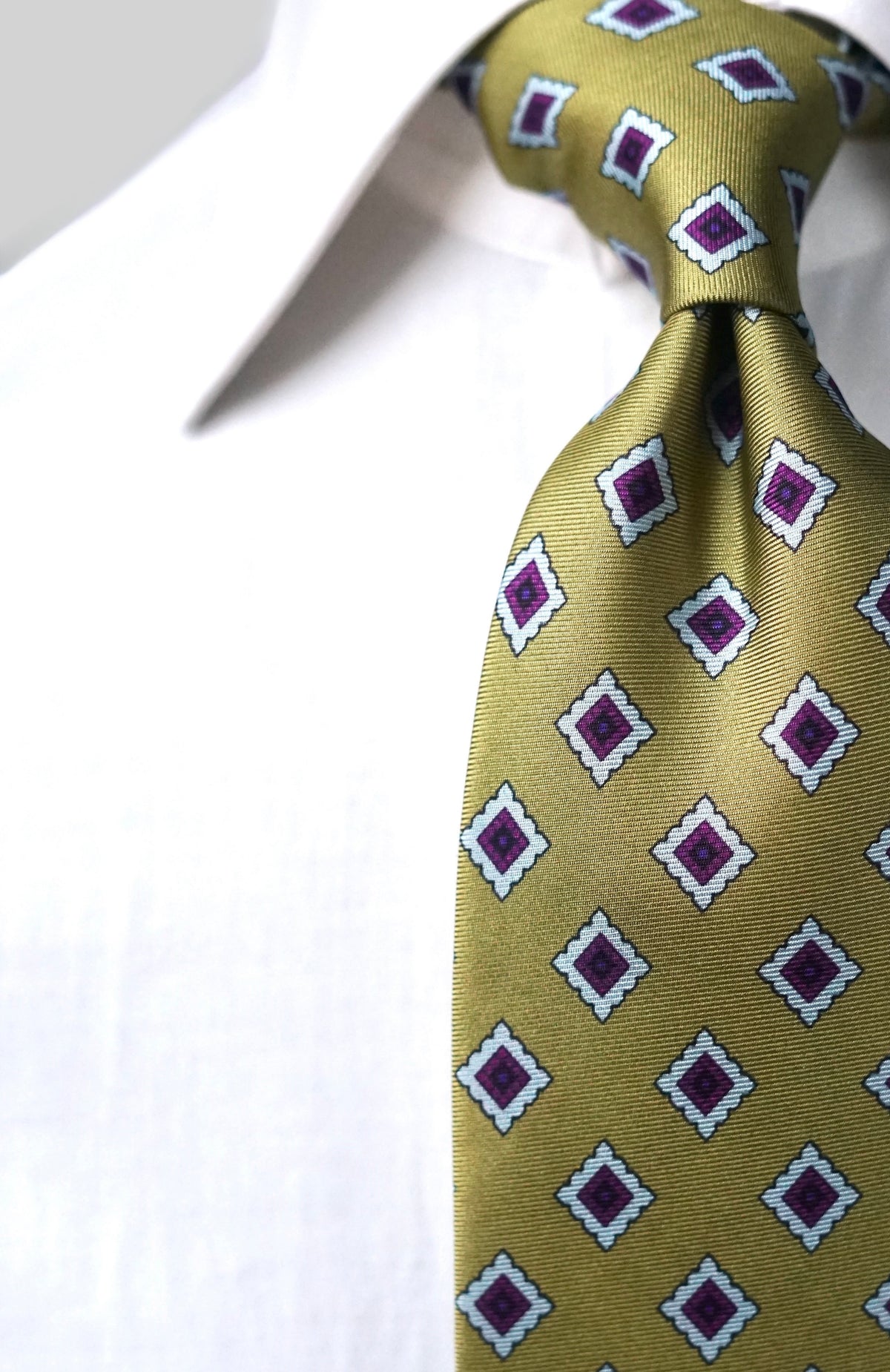 Carla Sage Silk Necktie