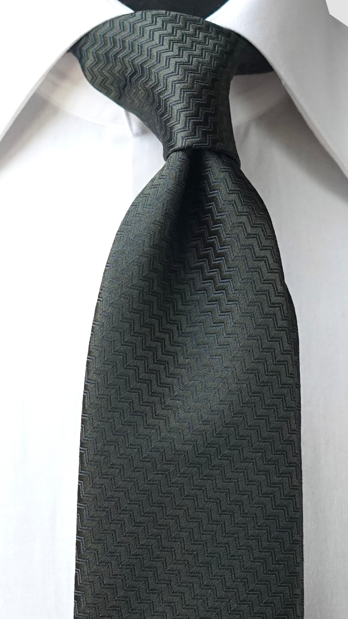 Bespoke Riga Green Silk Necktie