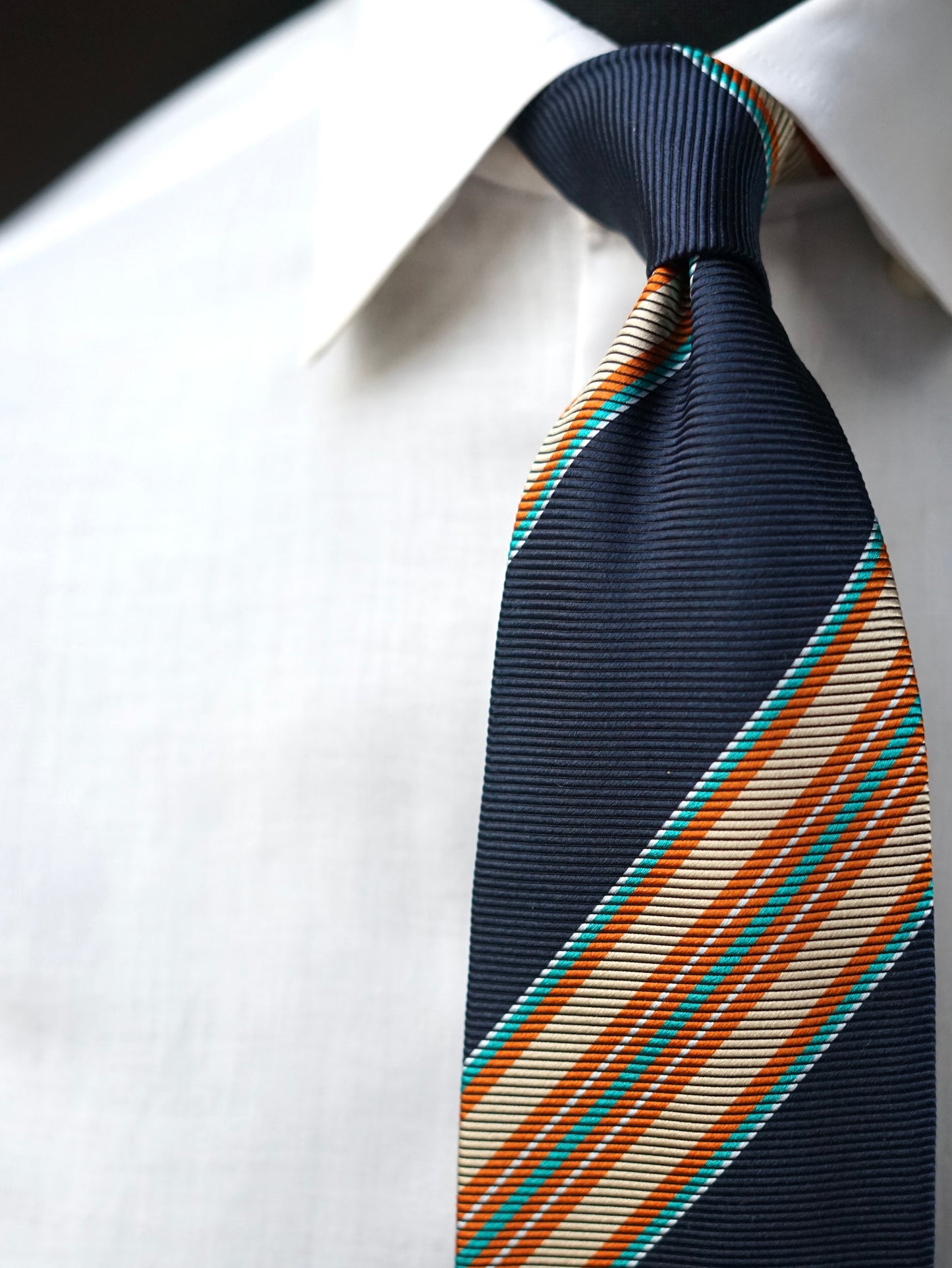 Loredana E X T E N D E D Vintage Tie