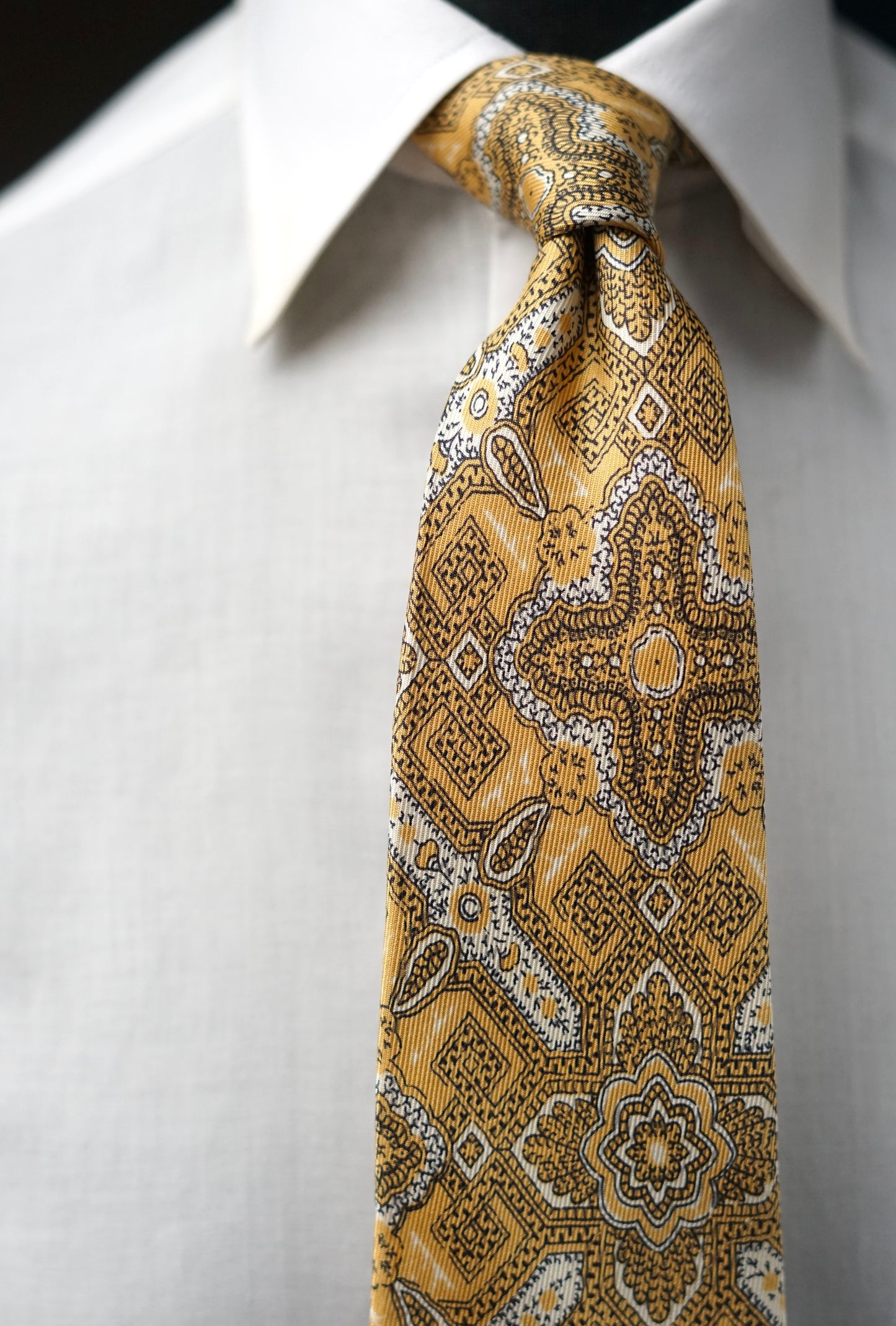 Erminia Vintage Tie