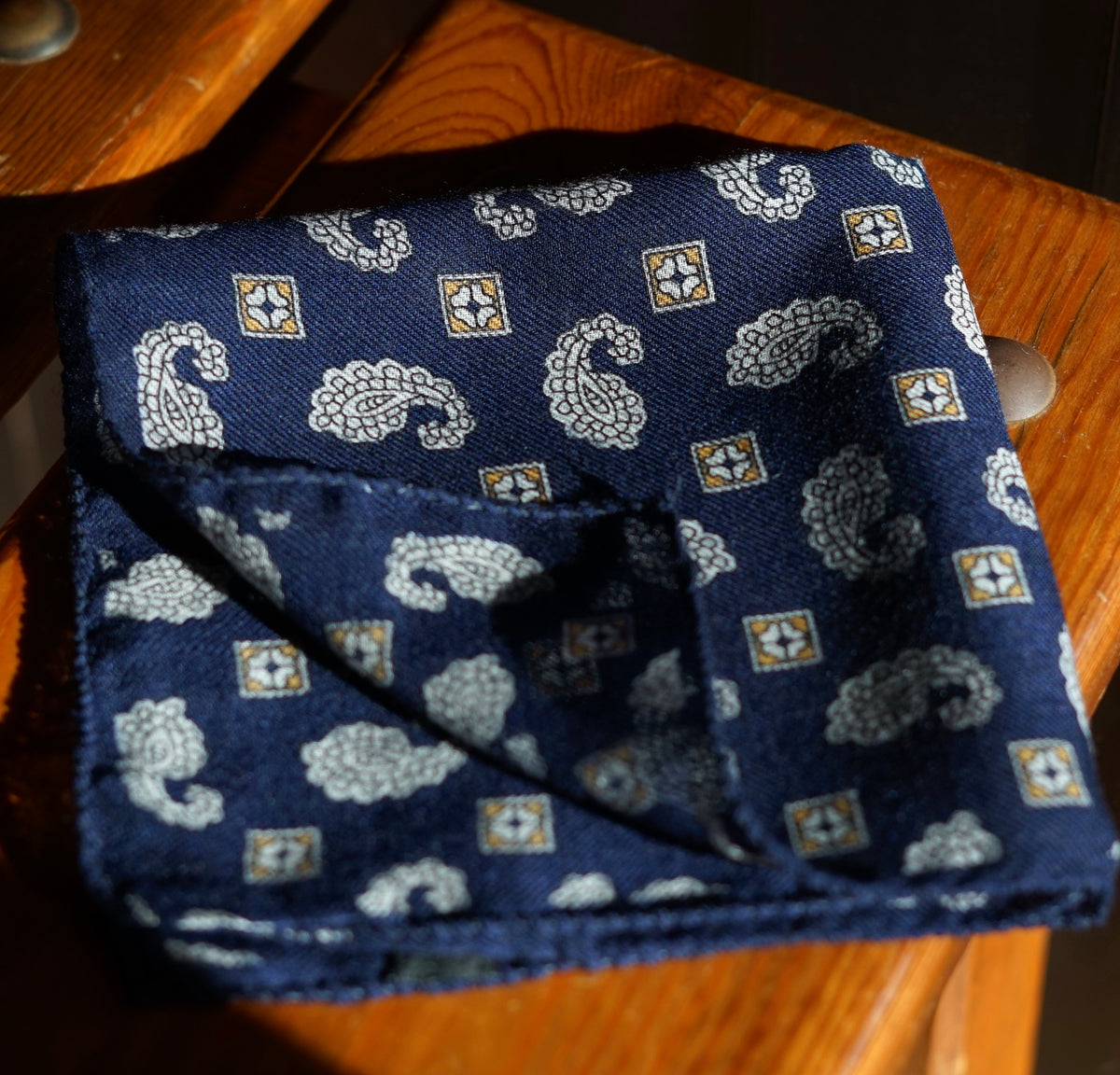 Frielino Wool Pocket Square