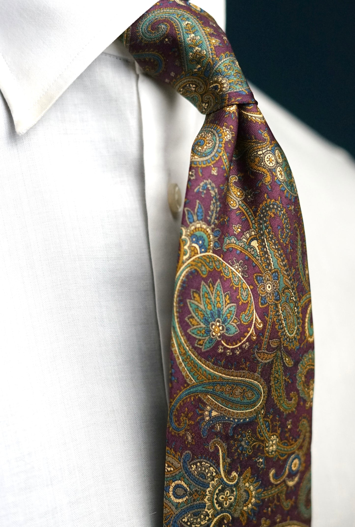 Violetta Vintage Tie