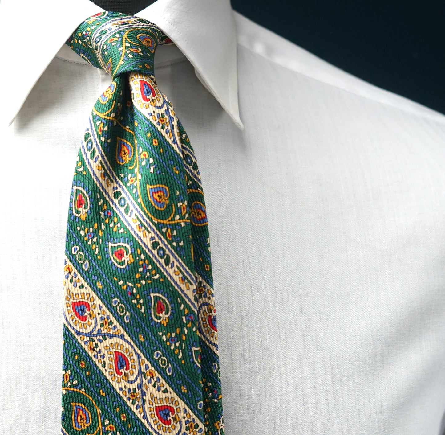 Lara Vintage Tie