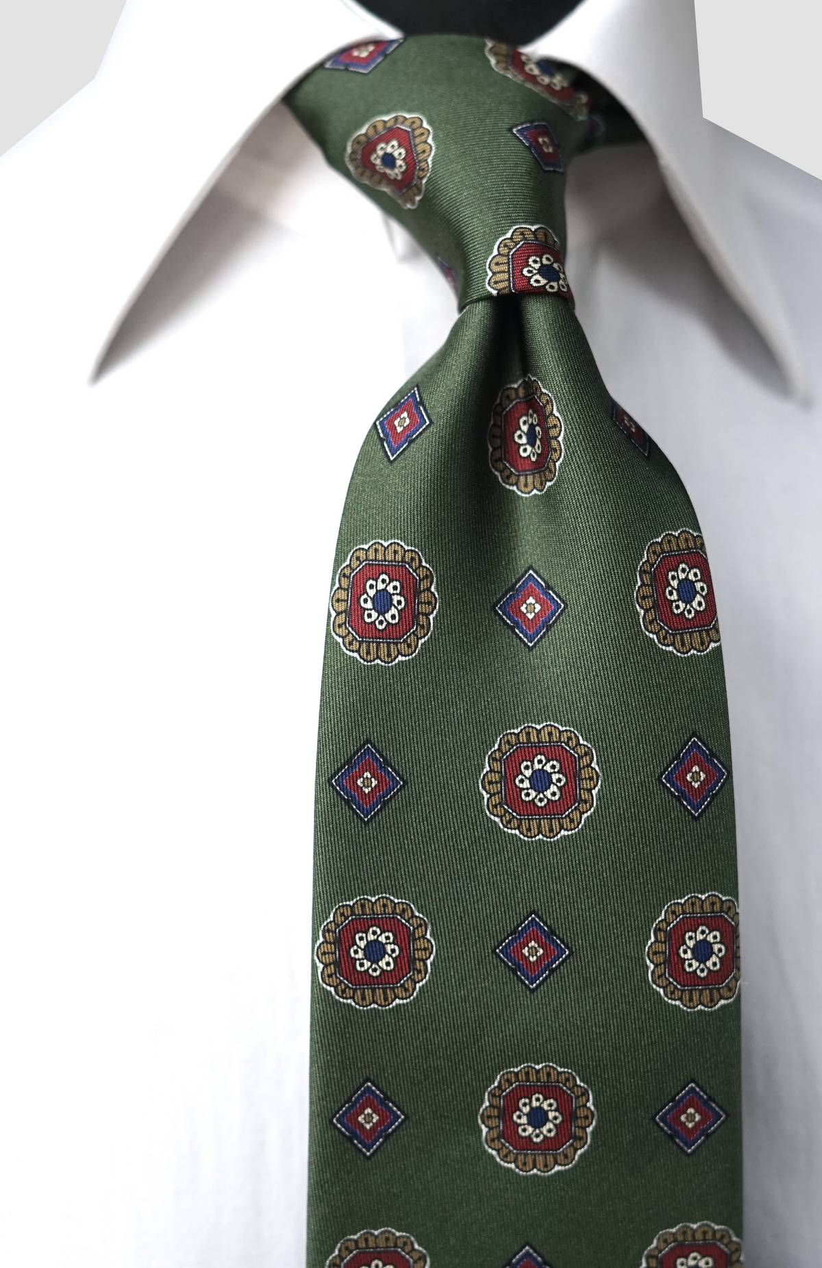 Irma Green Silk Necktie (150cm)
