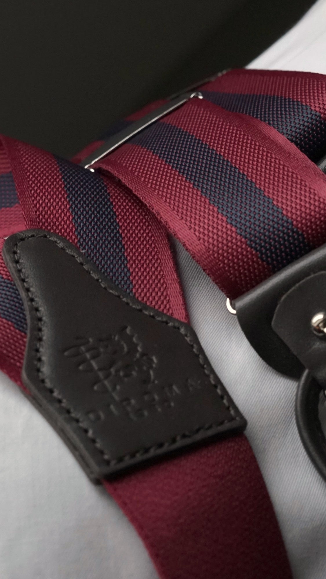 Leonardo braces adjuster and leather patch