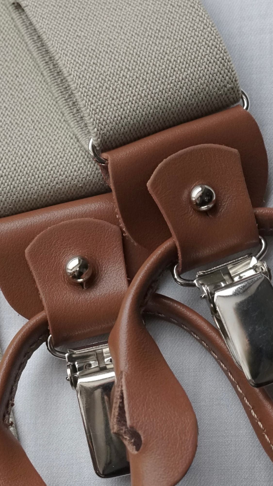 Riccardo braces tan leather tabs and clip/button fastening