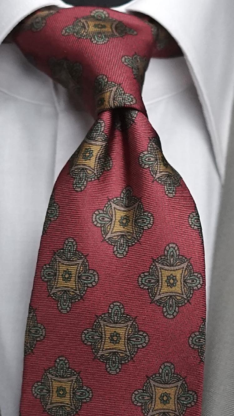 Tassia Corallo Silk Necktie (not perfect but worth it)