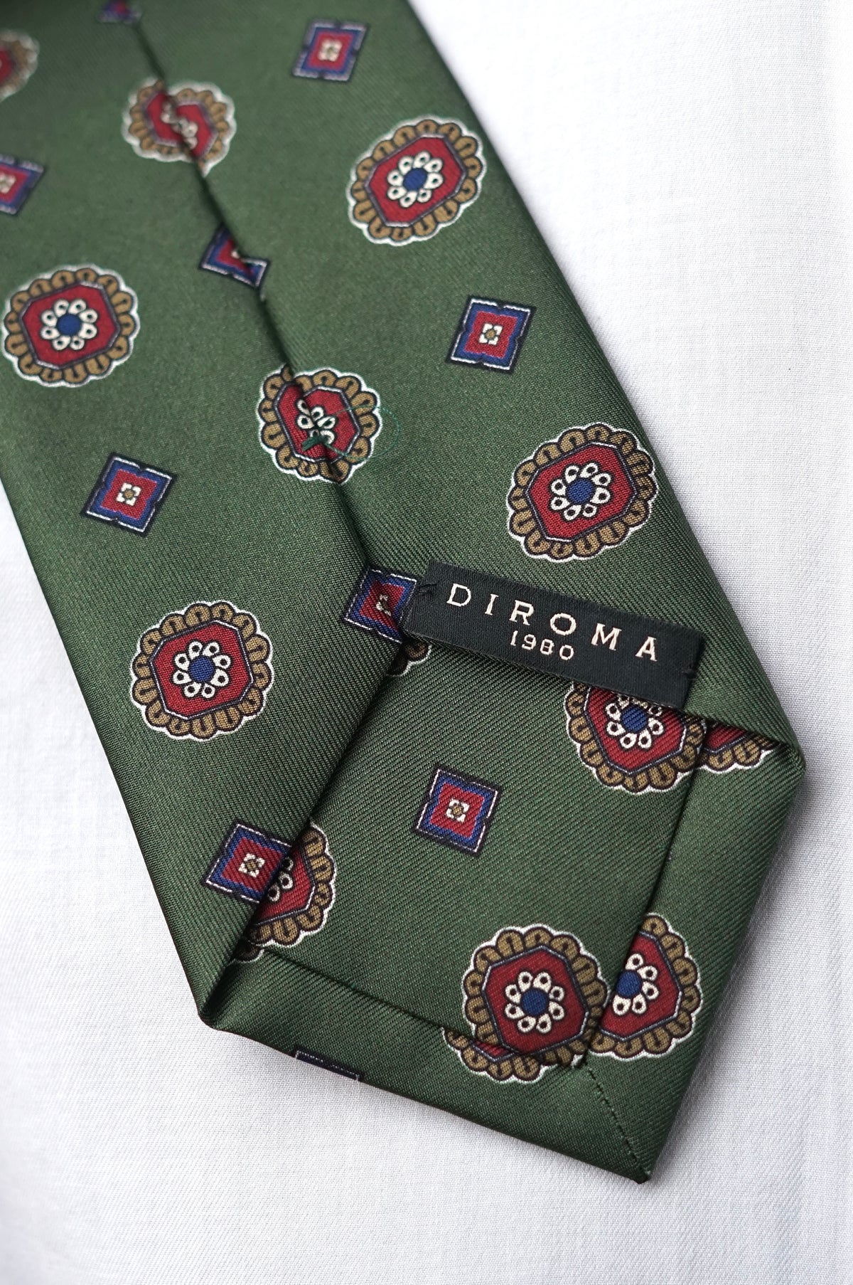 Irma Green Silk Necktie (150cm)