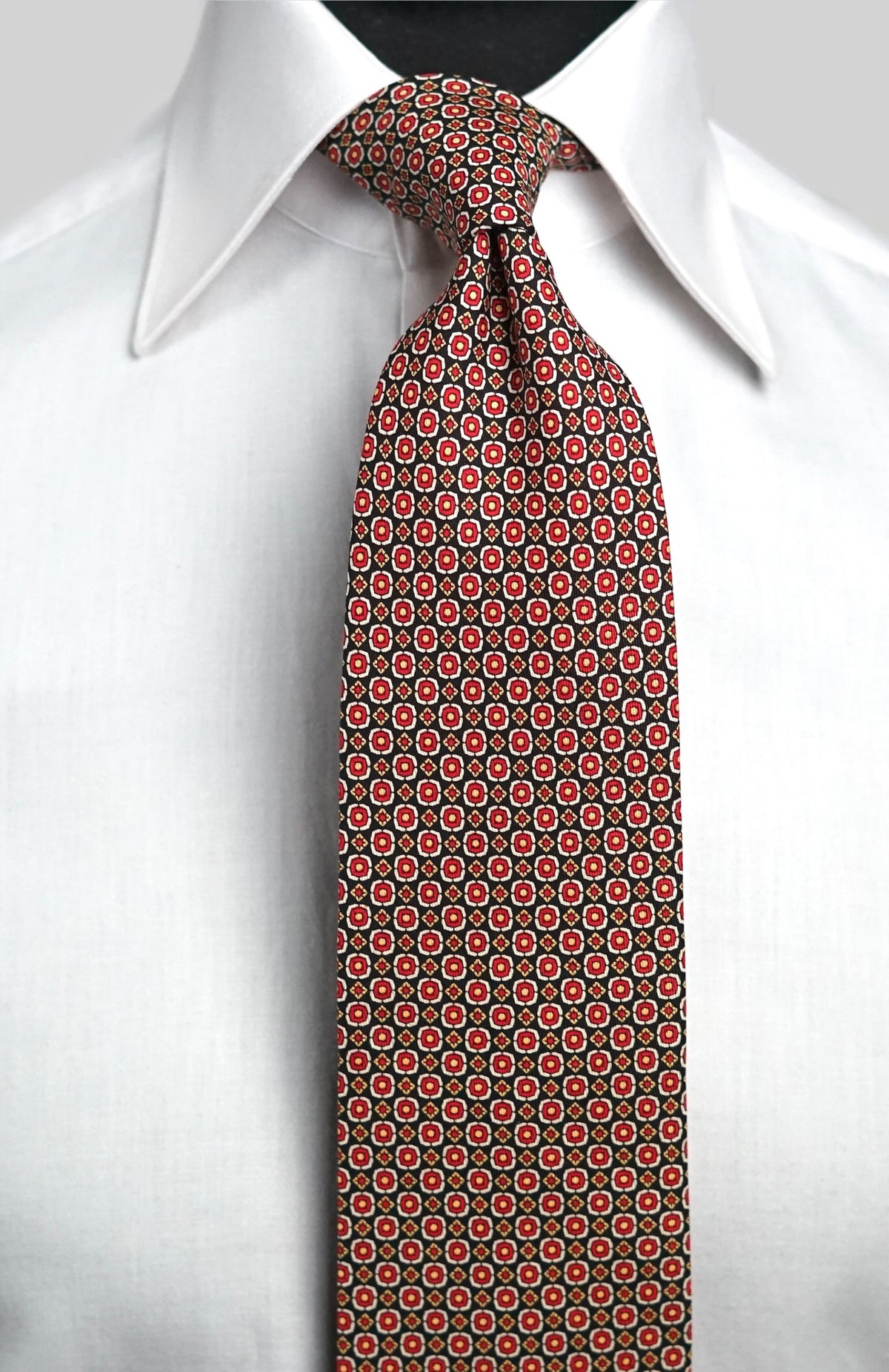 Emiliana Vintage Tie