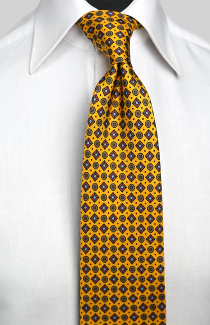 Ezia Silk Necktie