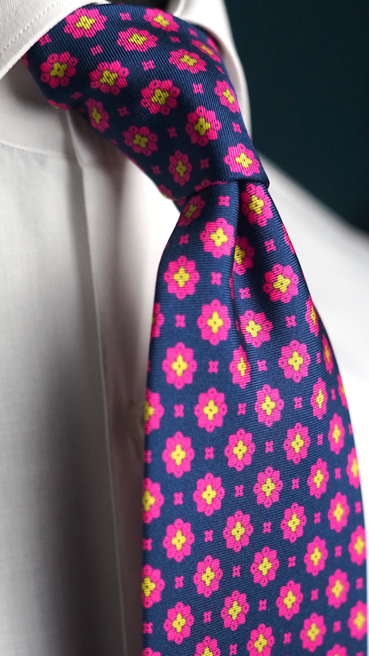 Ambra Silk Nectkie