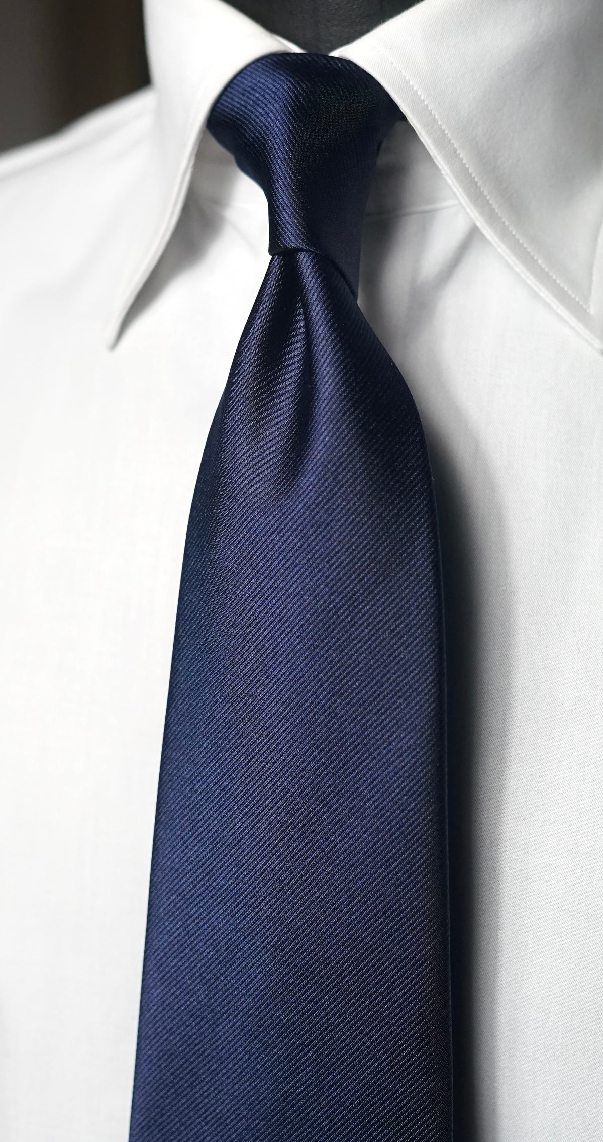 Bespoke Navy Solida Silk Necktie