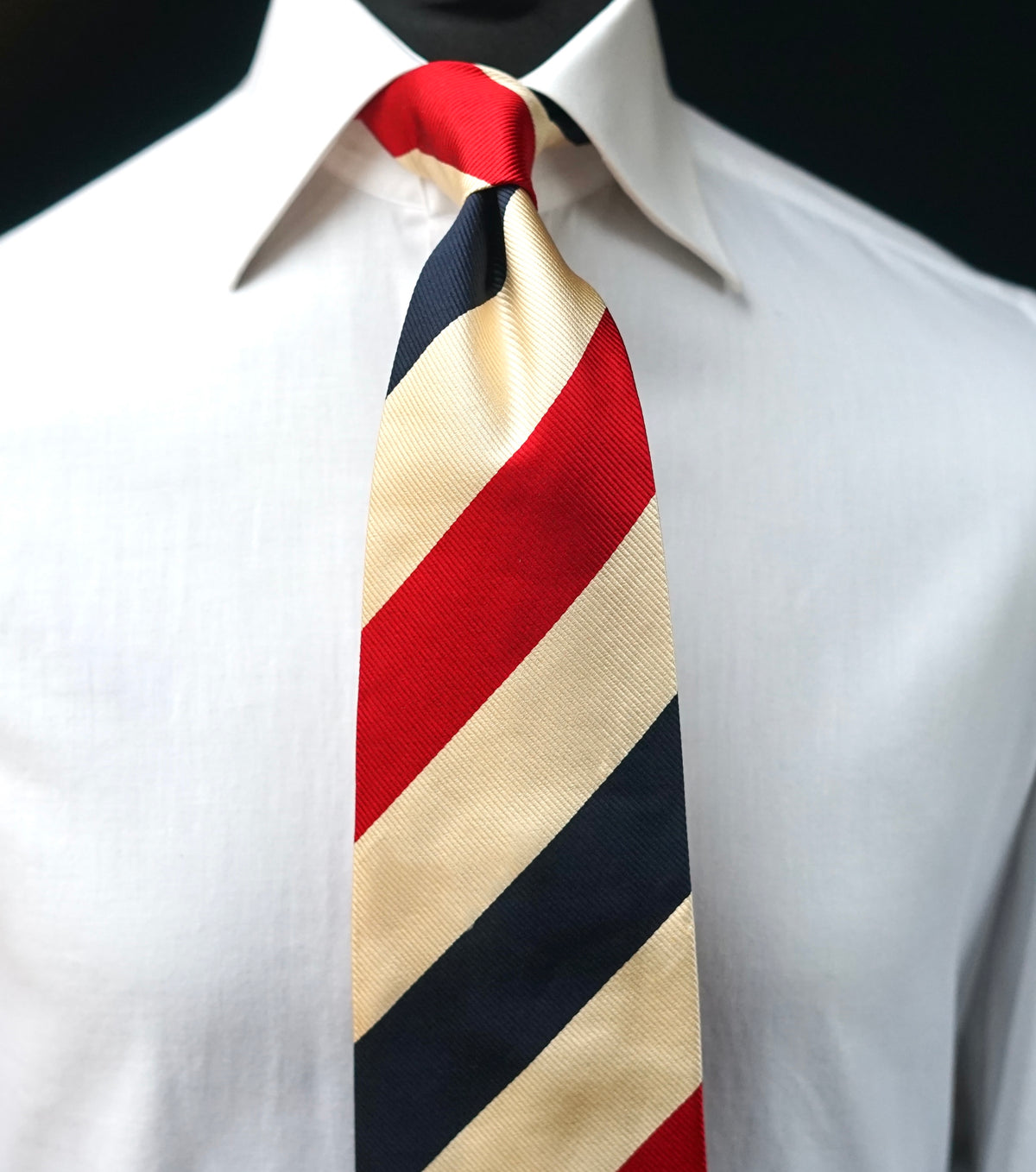 Clara Vintage Tie