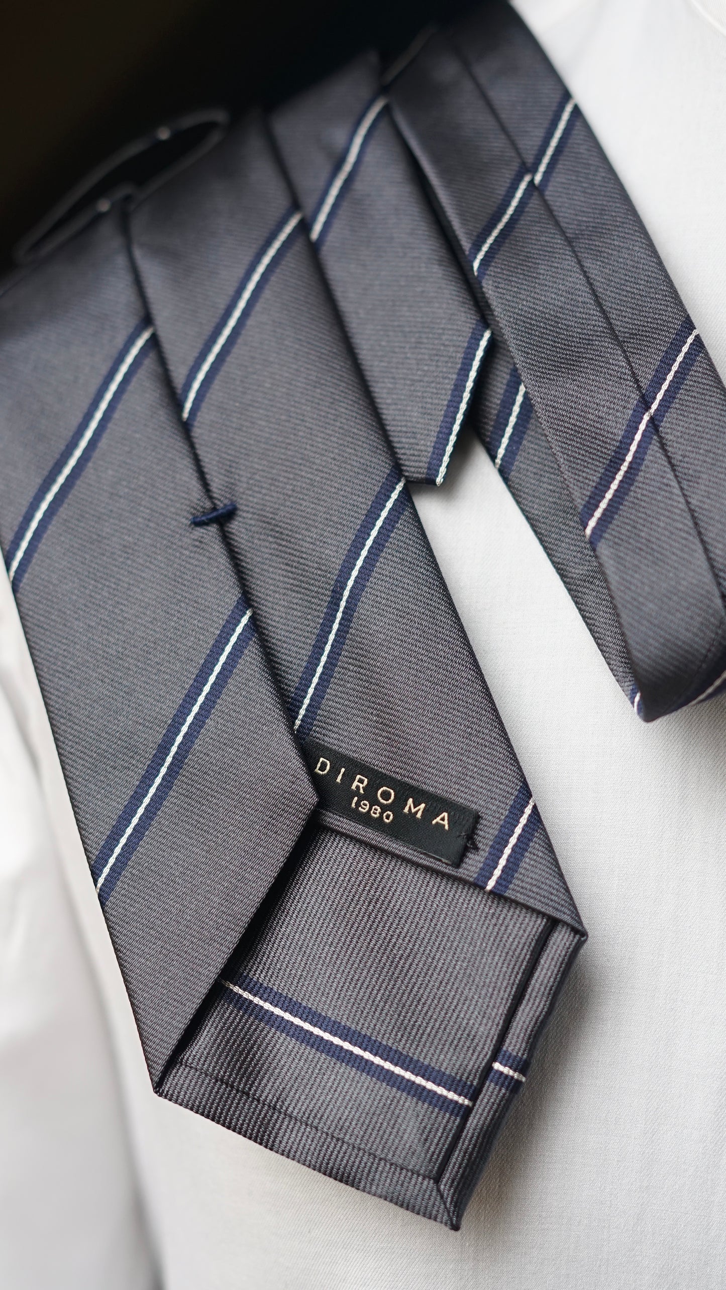 Regimentale Grigia Silk Necktie