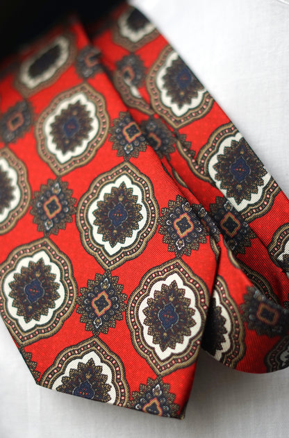 Marietta Retro Silk Necktie