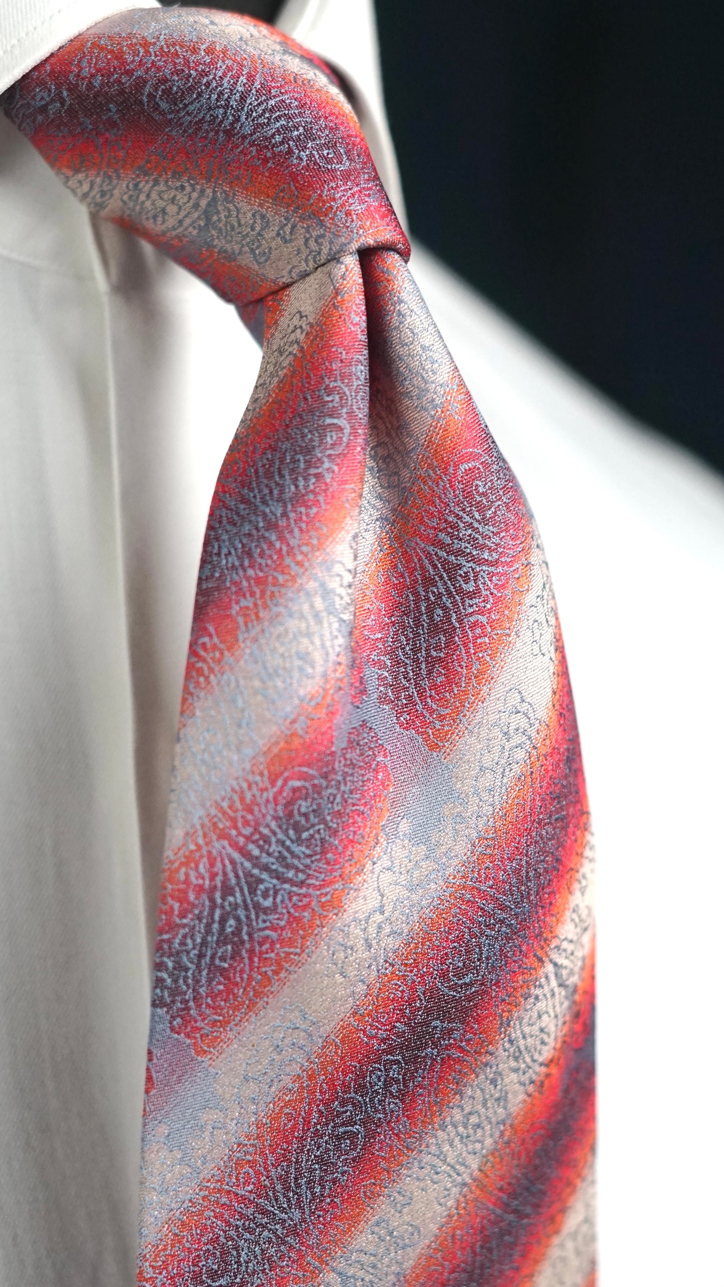 Ezia Vintage Tie