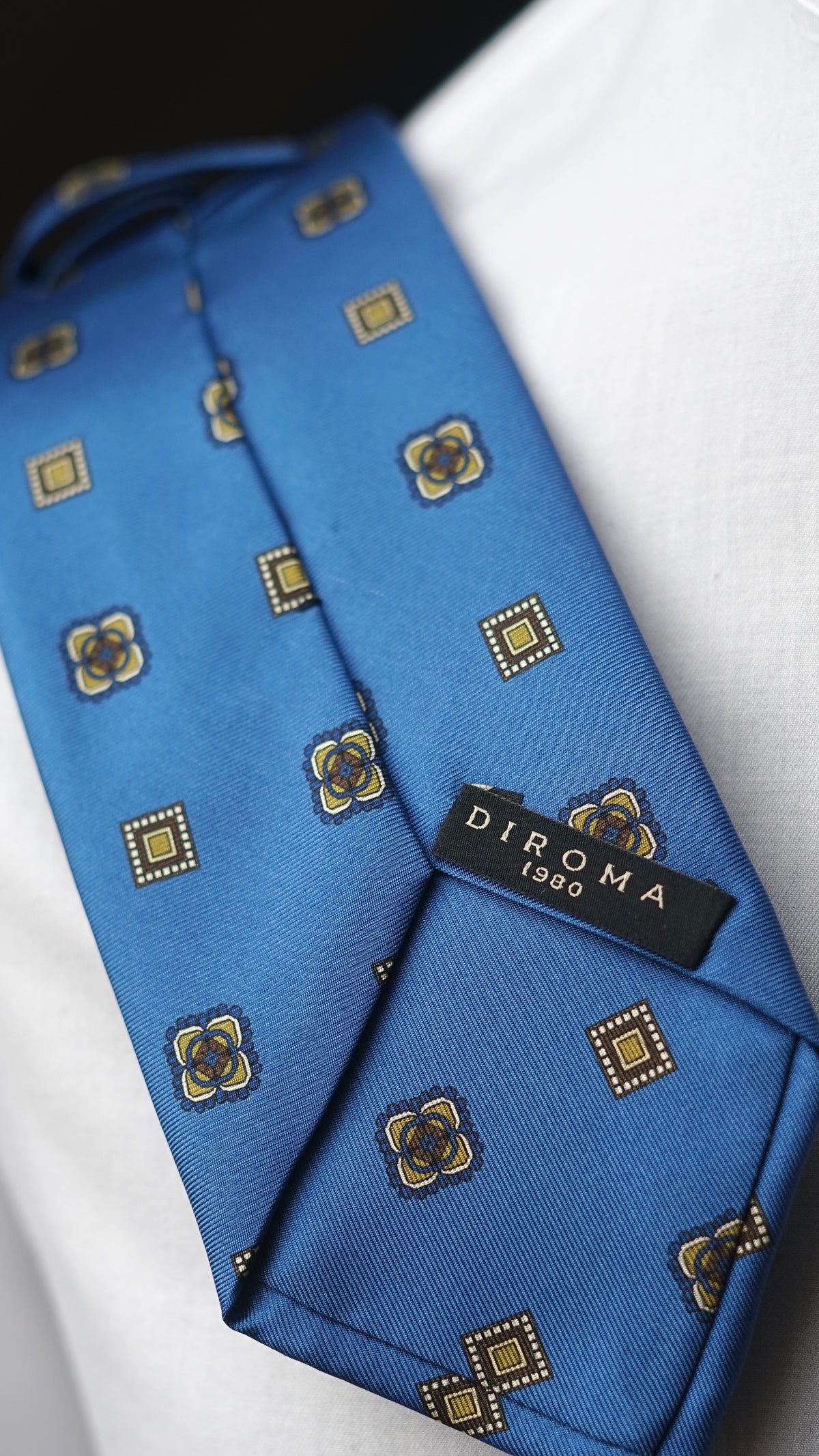 Magda Silk Necktie