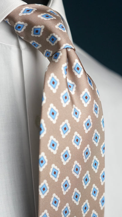 Mora Silk Nectkie