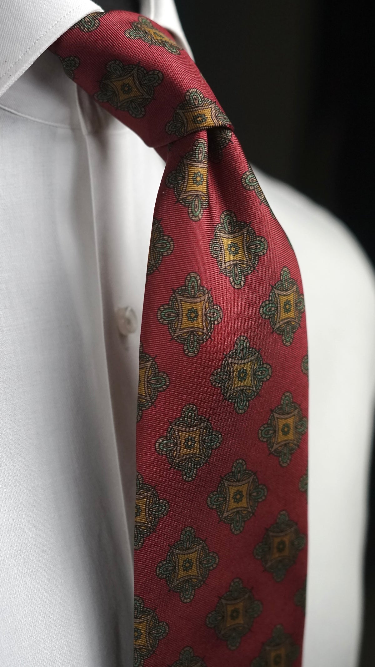 Tassia Corallo Silk Necktie (not perfect but worth it)