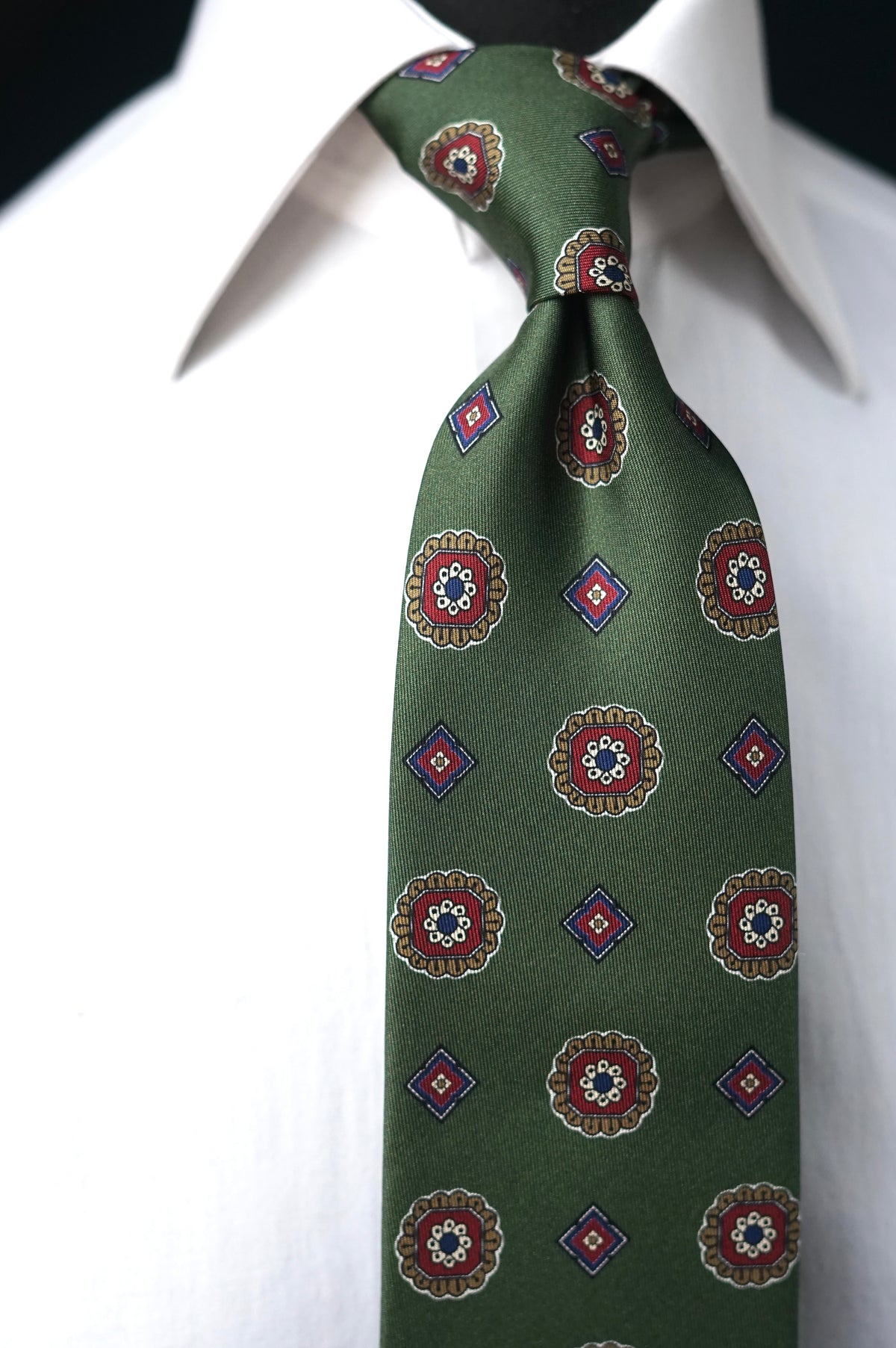 Irma Green Silk Necktie (150cm)