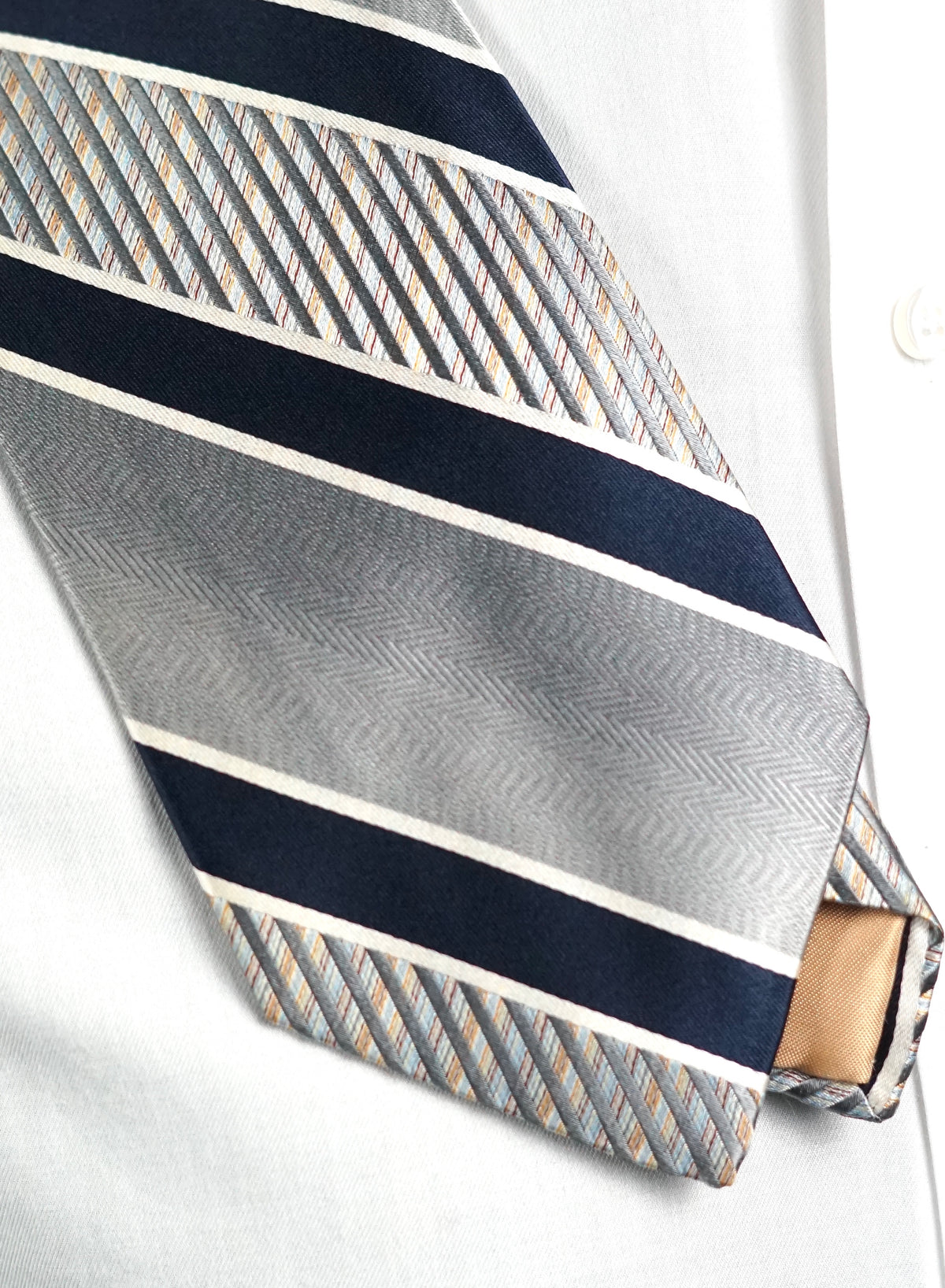 Chiara Vintage Tie