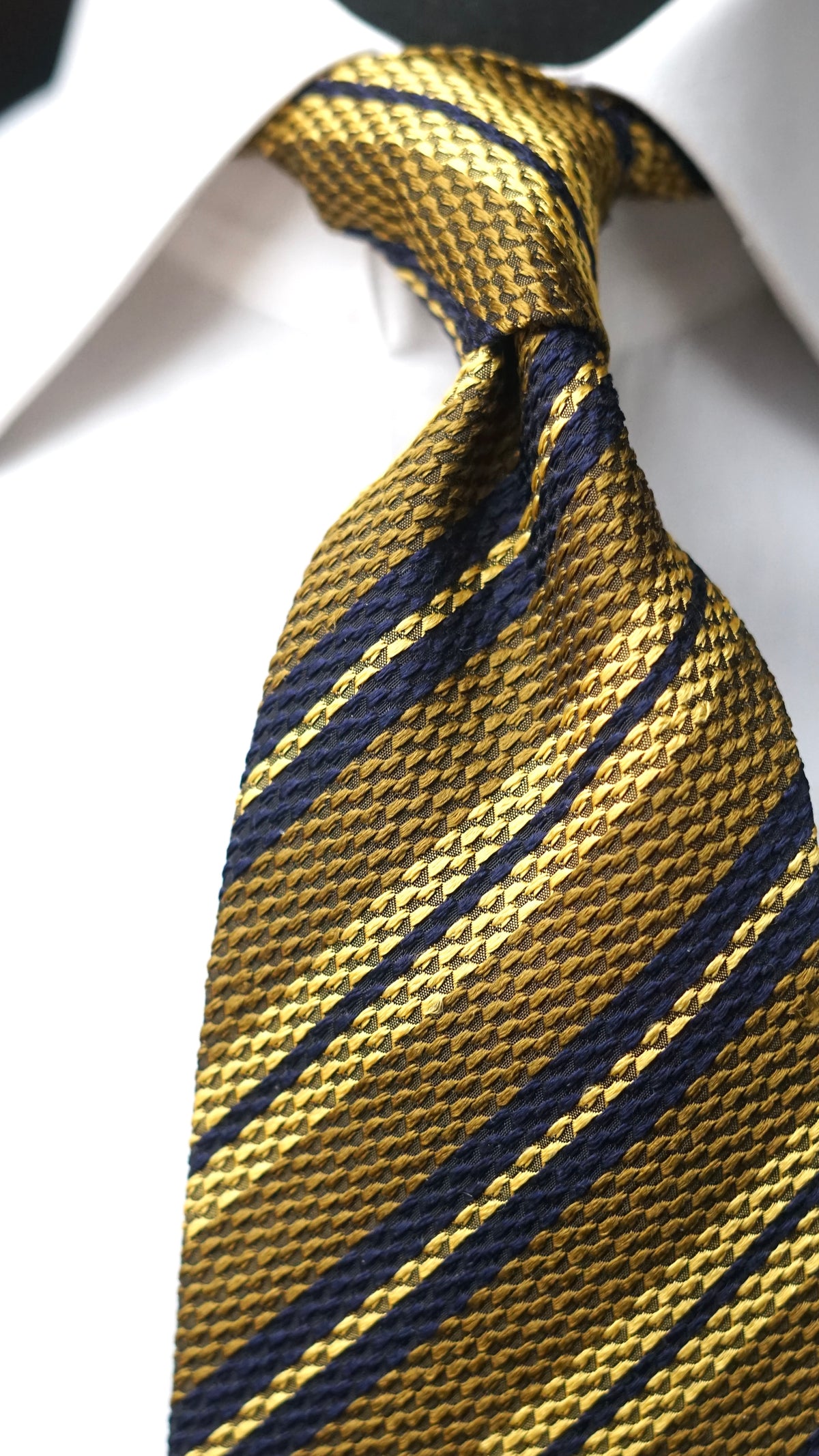 Kassia Vintage Tie