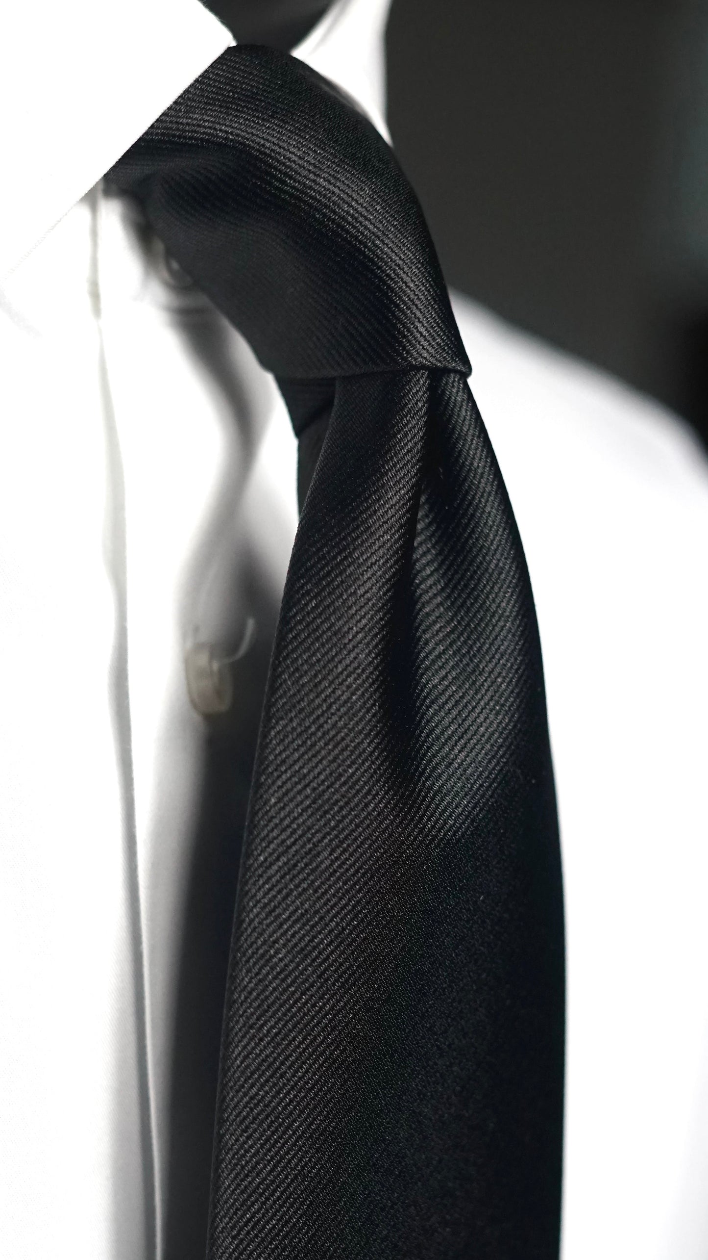 Nera Solida Silk Necktie