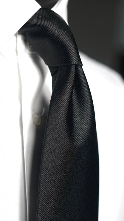 Nera Solida Silk Necktie