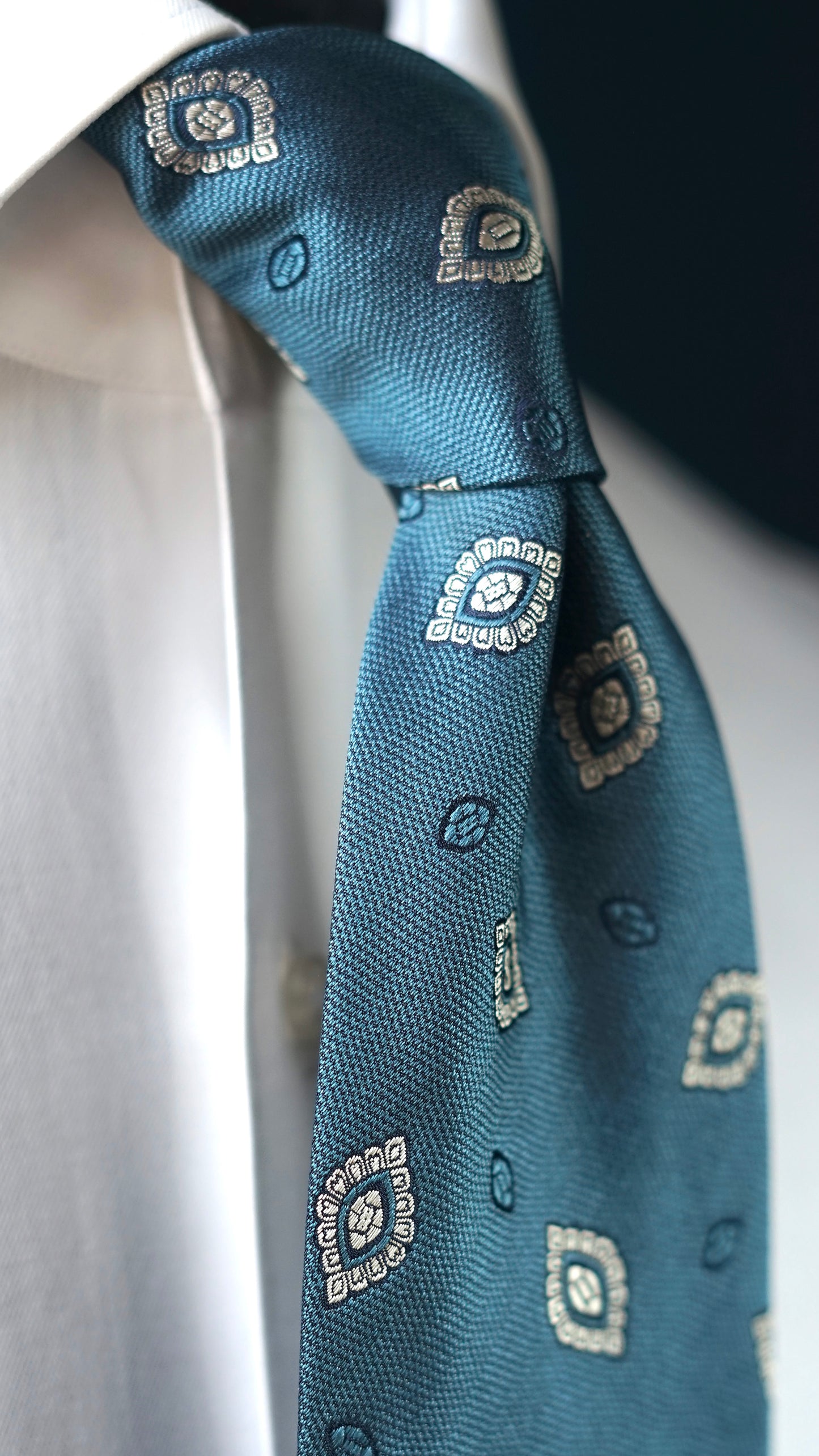 Pagota Teal Silk Necktie