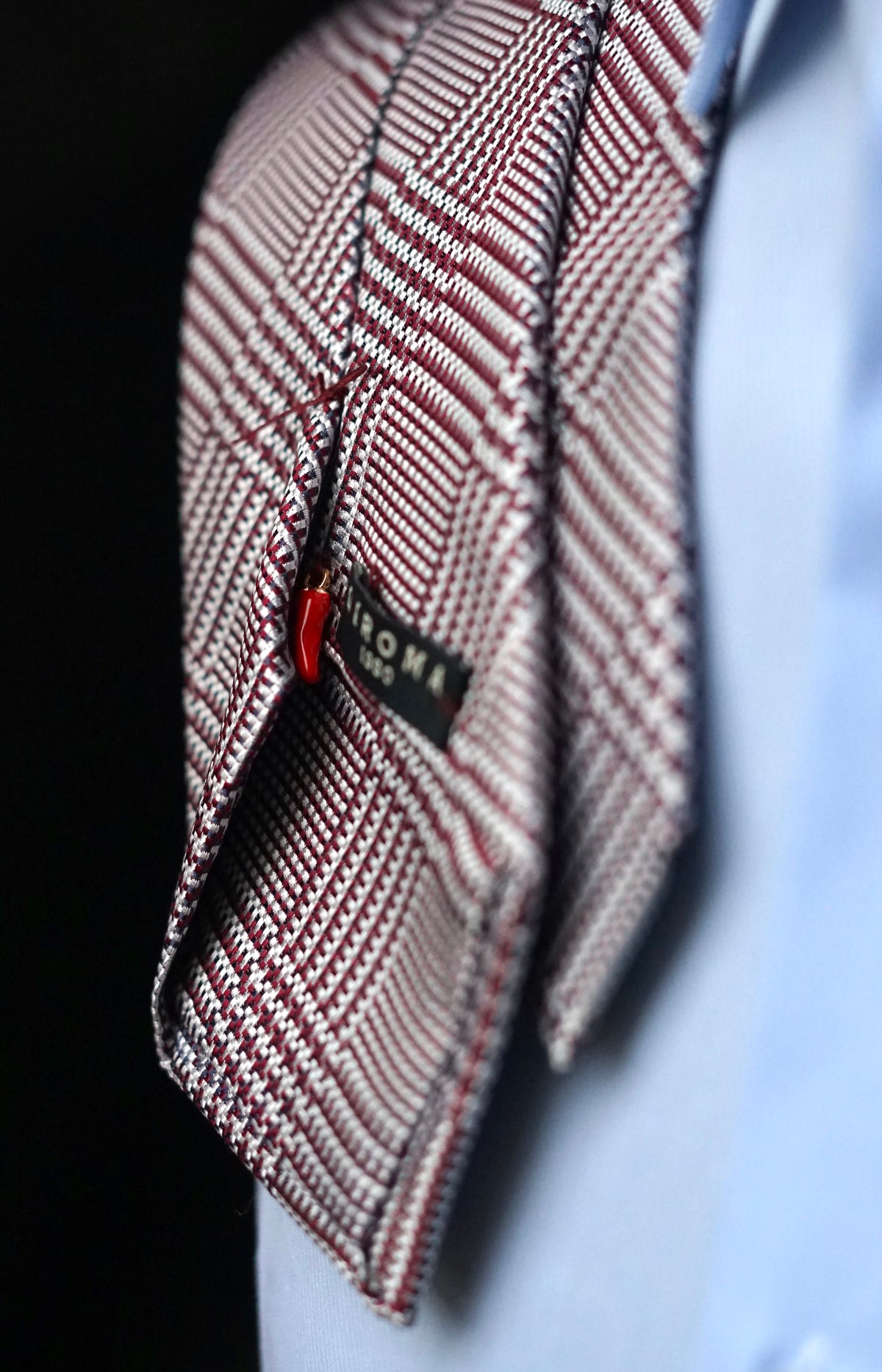 Rosanna Glen Hard Finish Silk Necktie