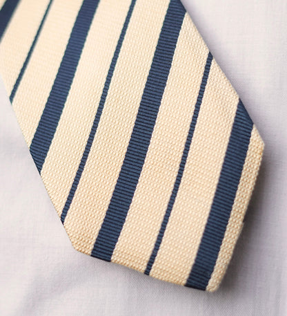 Crema Vintage Tie