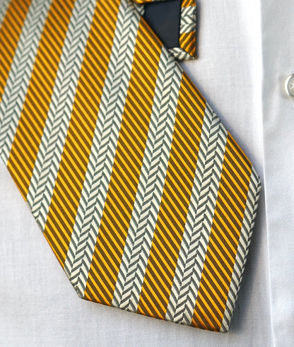 Serena Vintage Tie